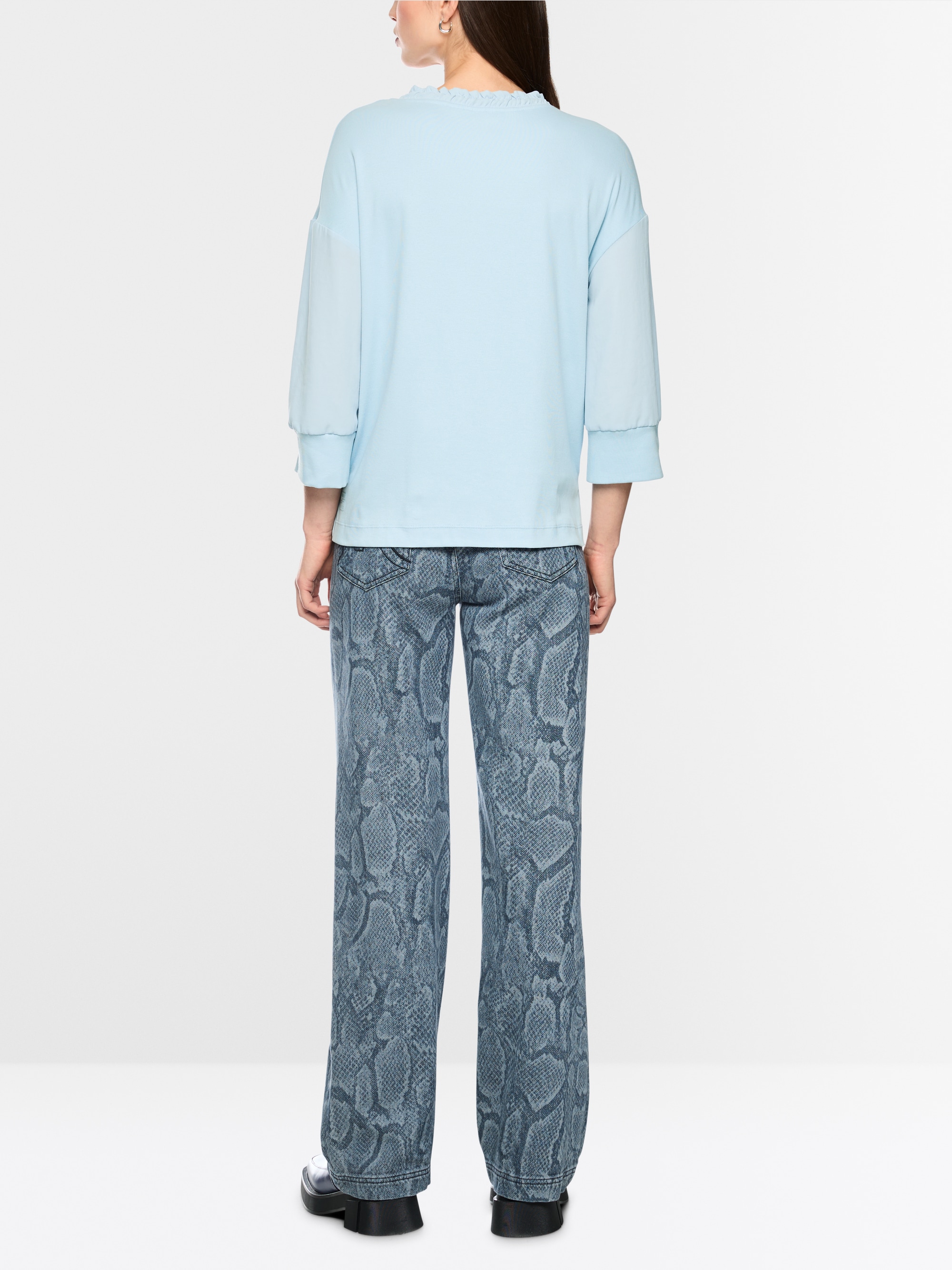 Loose-fit blouse shirt