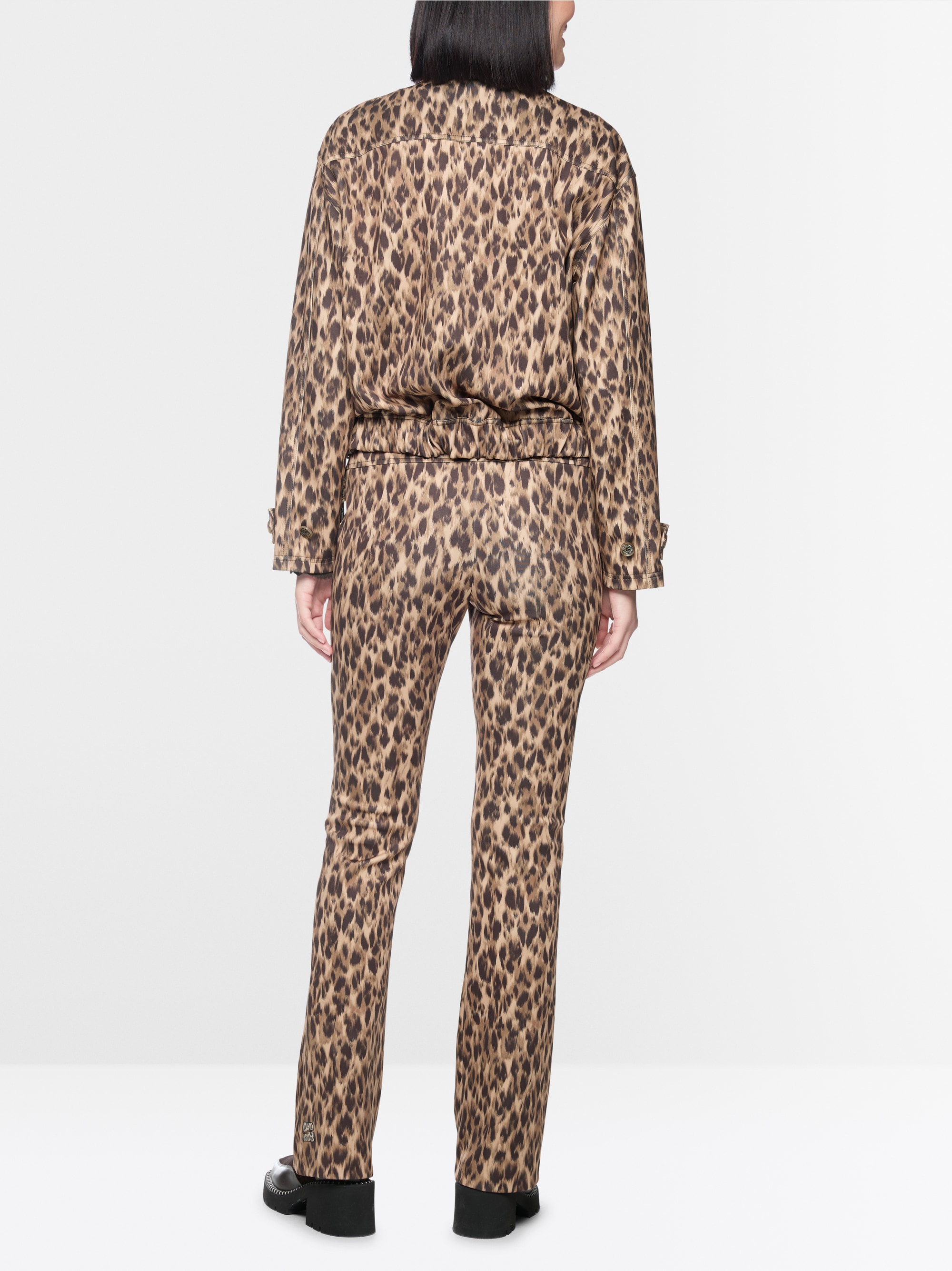 FREDERICA trousers in a feminine fit