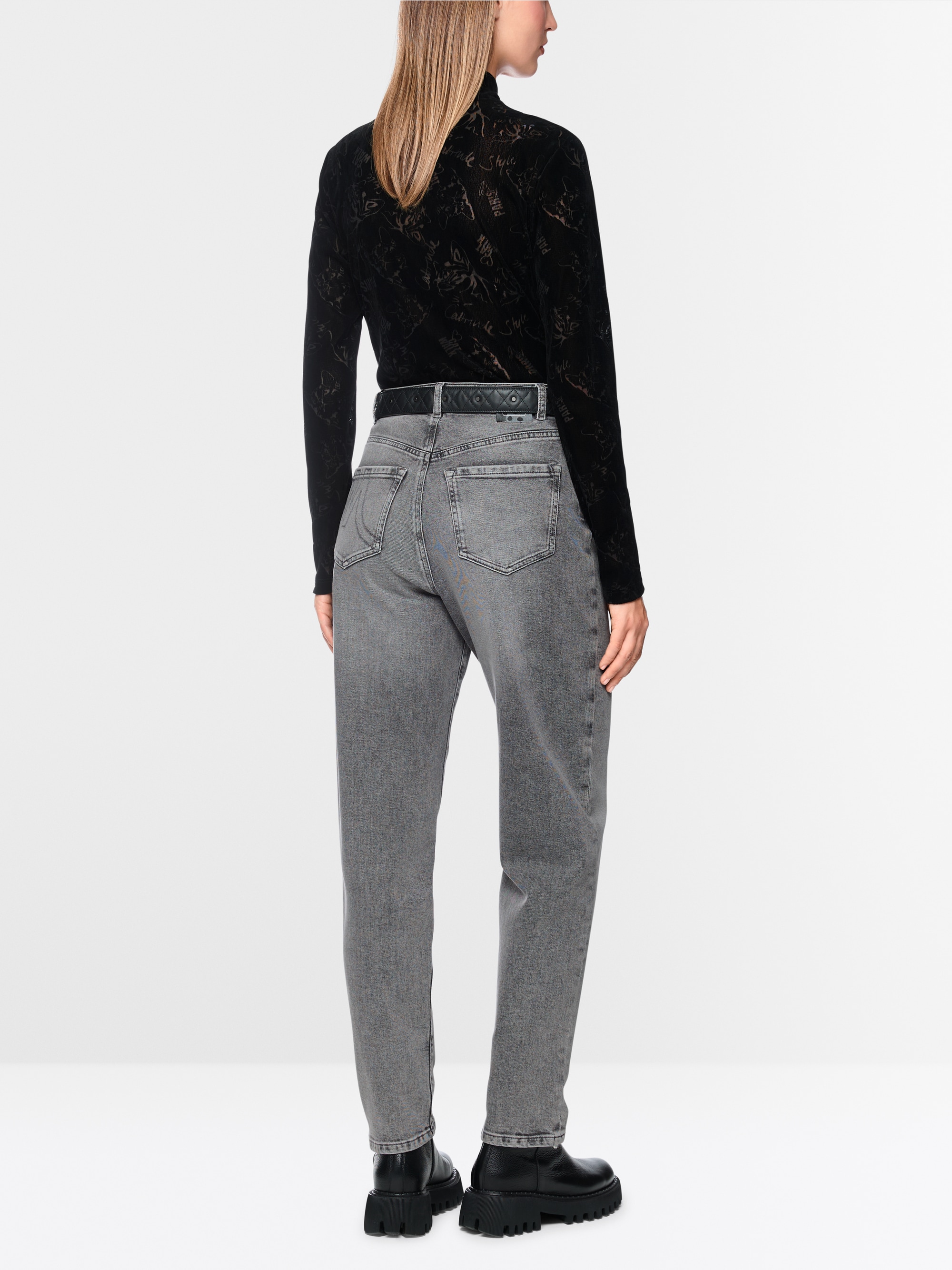 FEURA feminine fit jeans