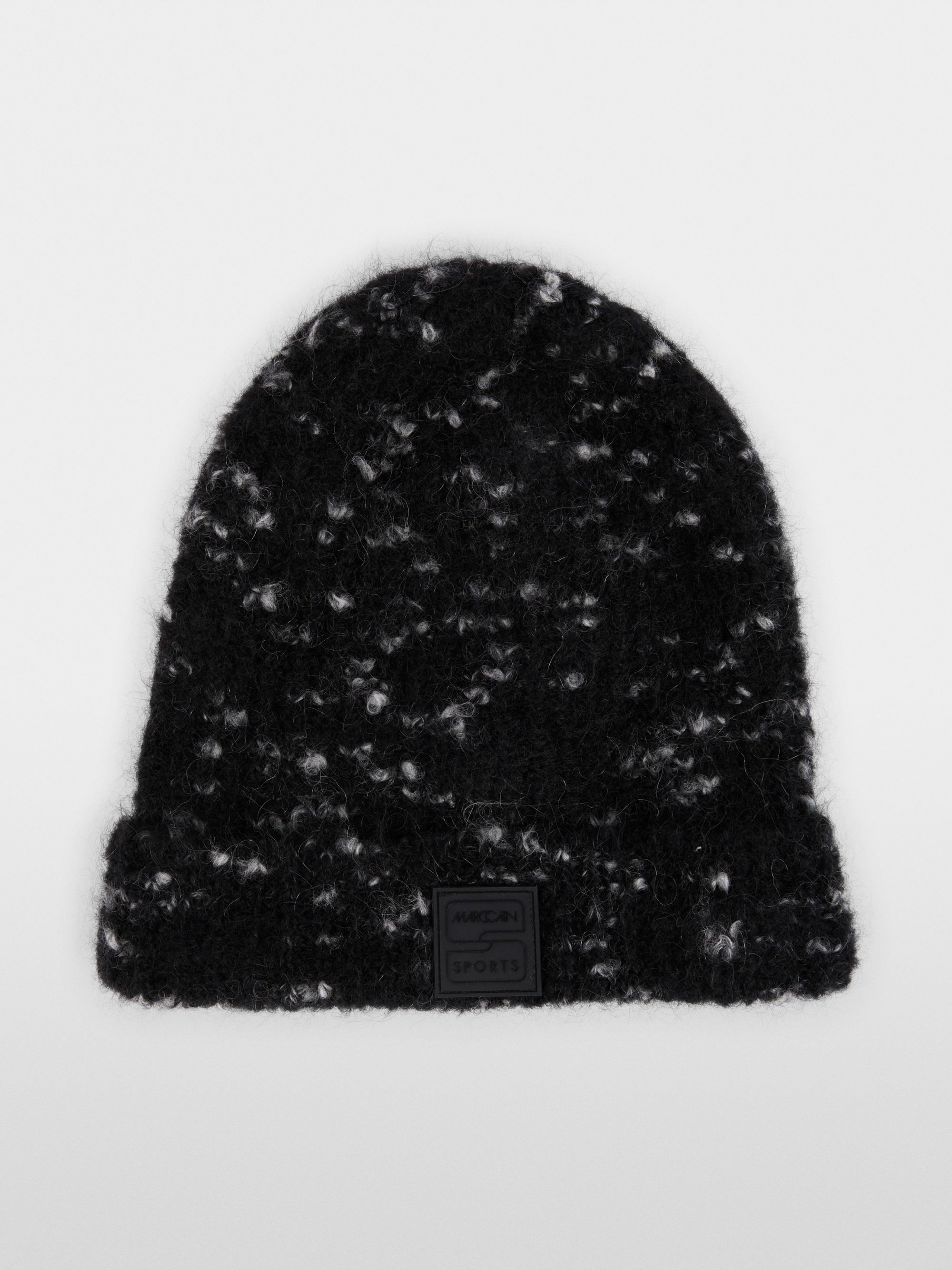 ‘Knitted in Germany’ hat