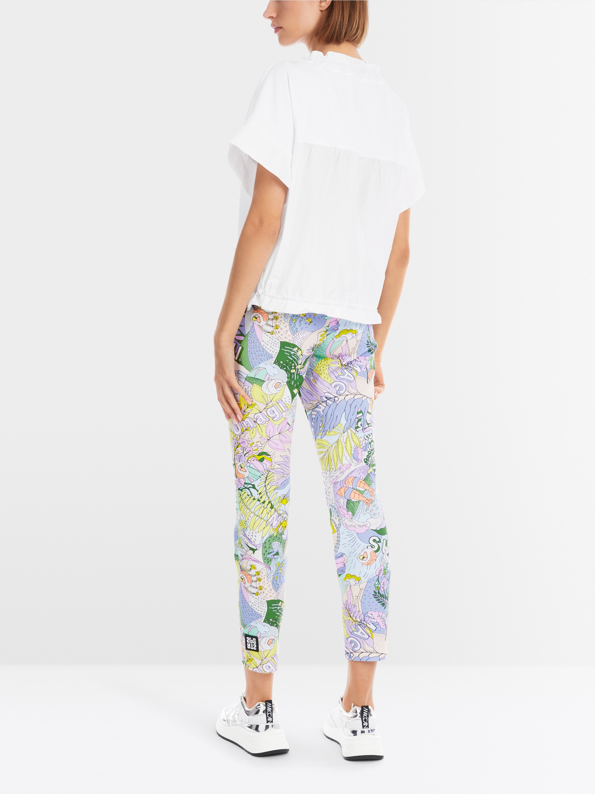 Casual T-shirt with drawstring