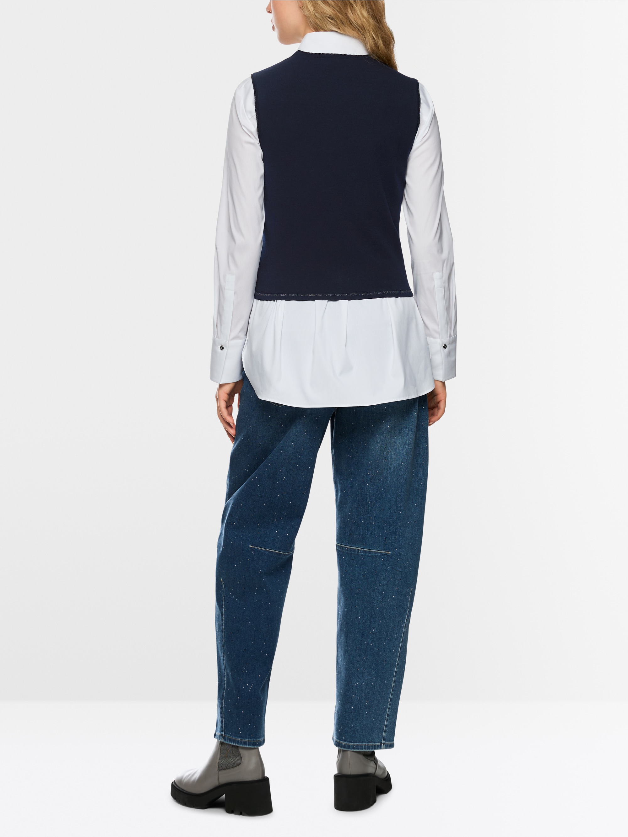 Top fin Knitted in Germany