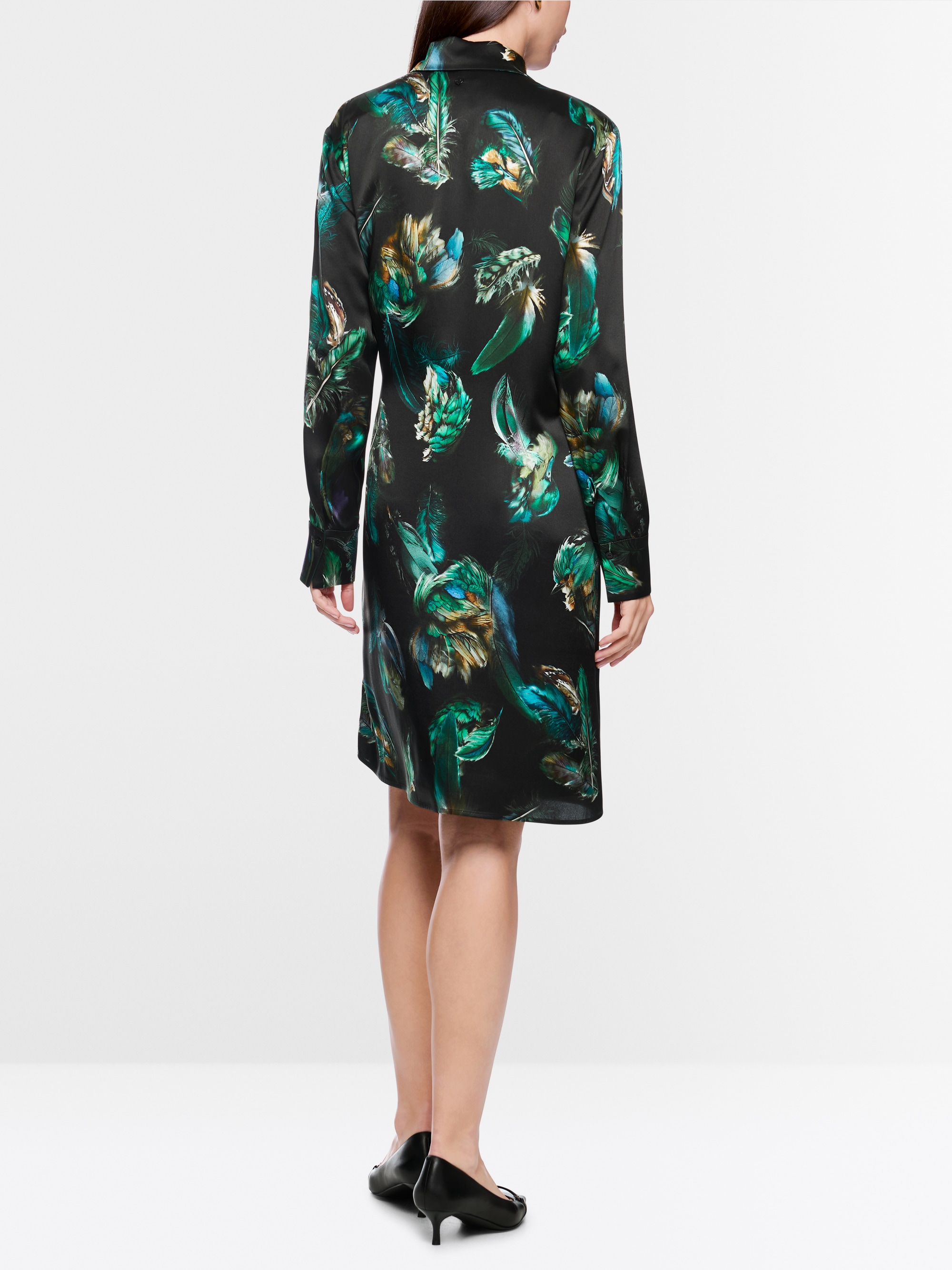 Robe en soie avec imprimé plumes