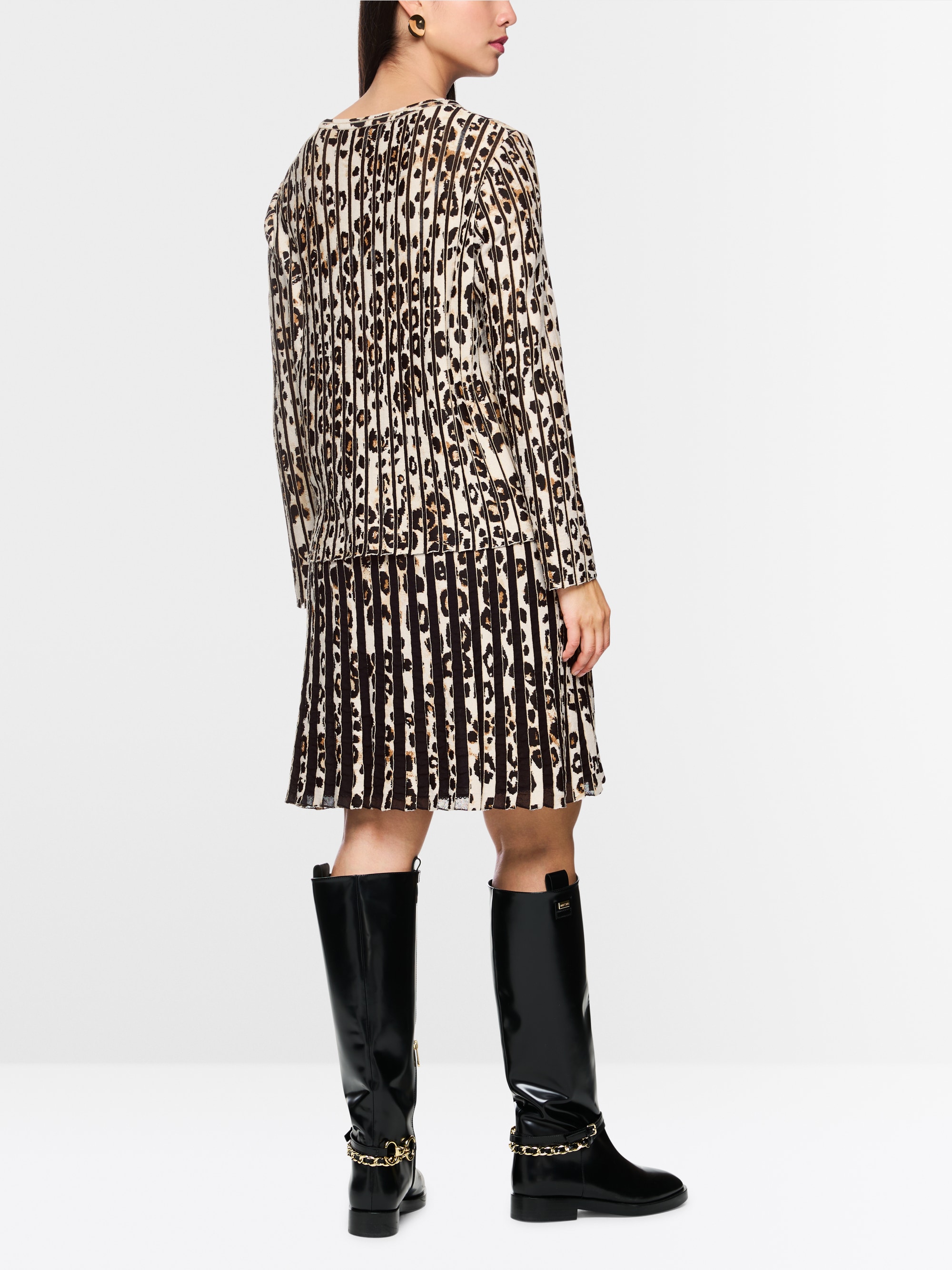 Gestreepte trui met luipaardprint Knitted in Germany