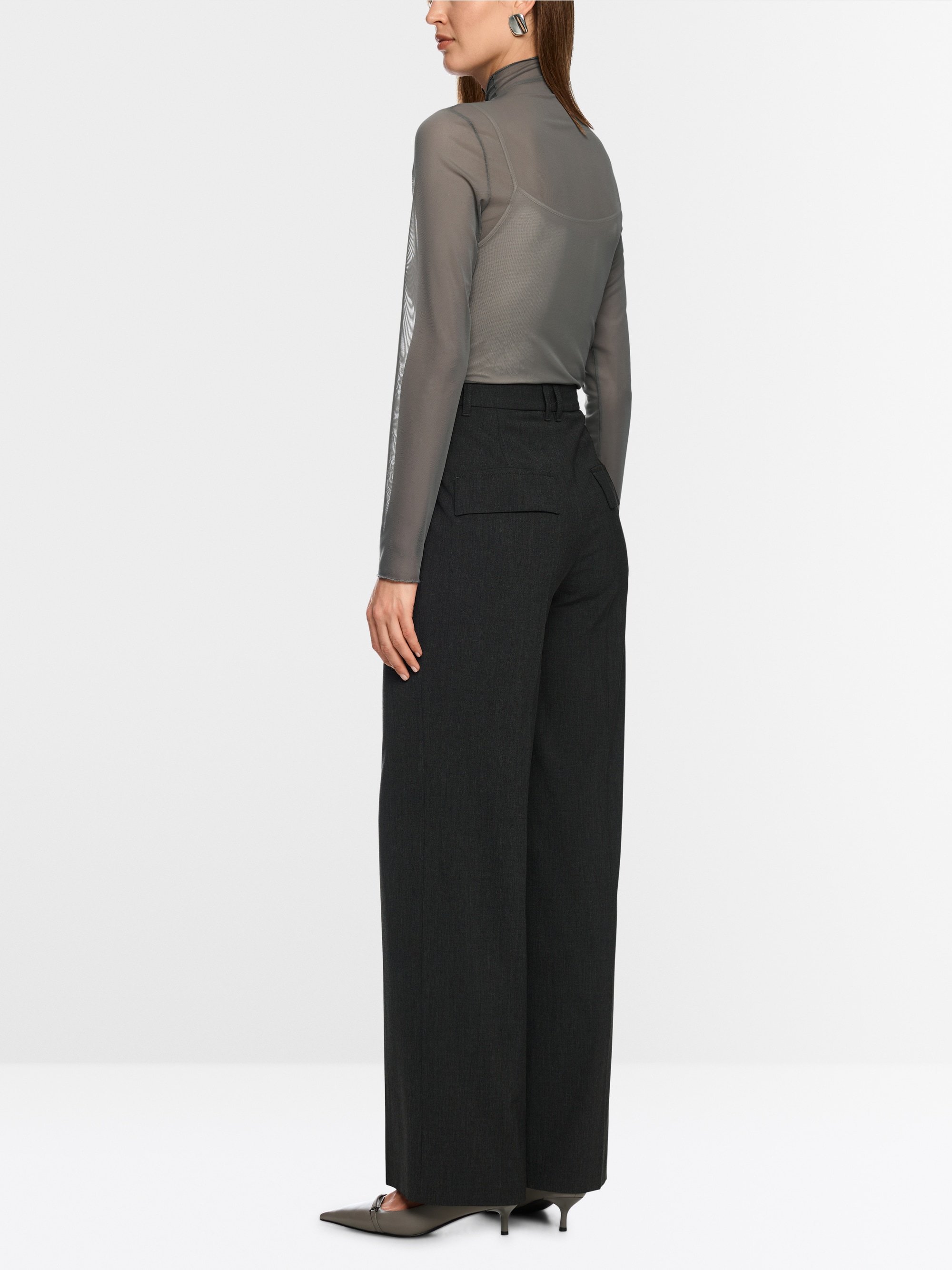 Mesh-Longsleeve mit Hotfixsteinchen