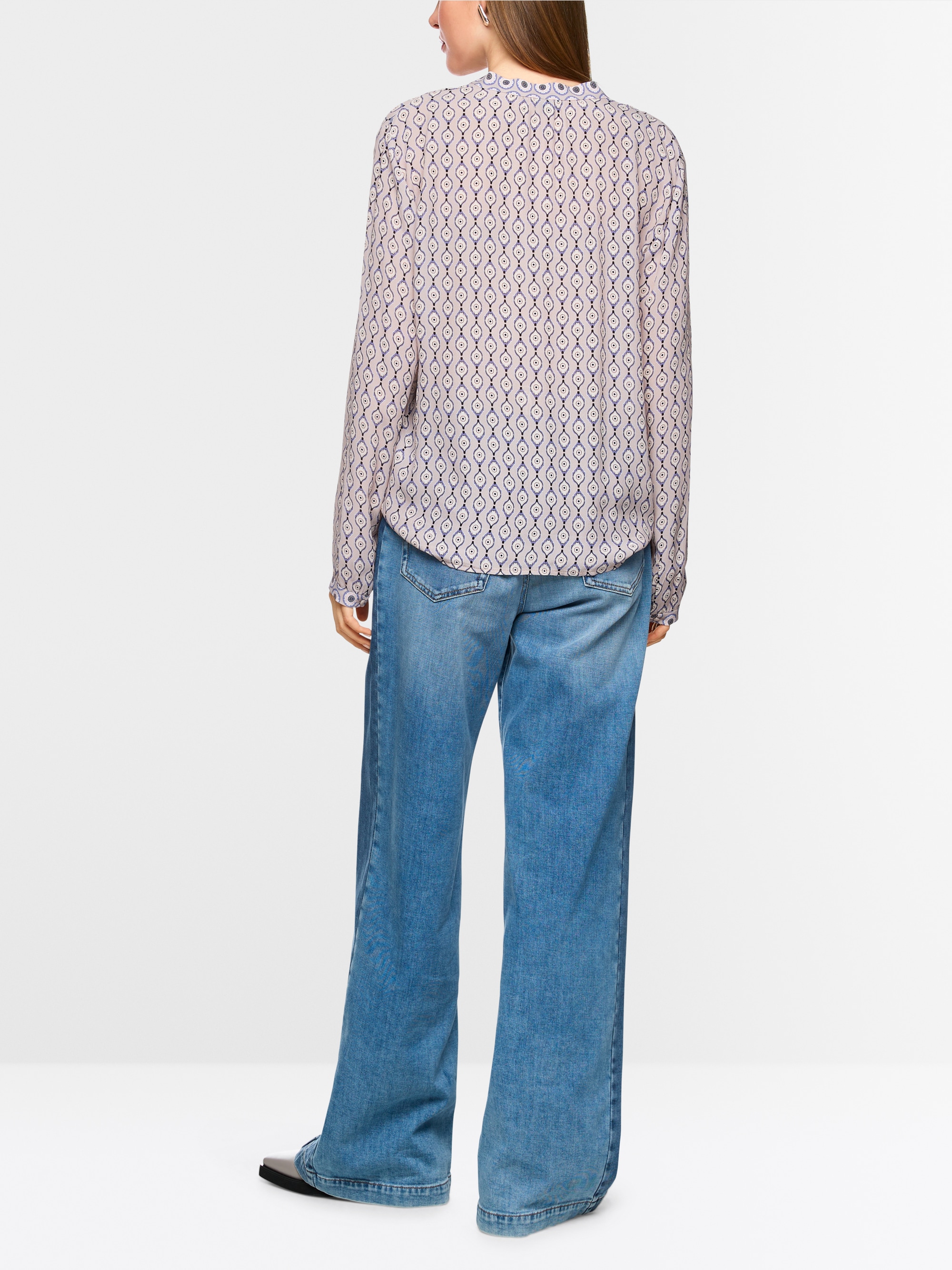 Luftige Schluppen-Bluse mit Volant