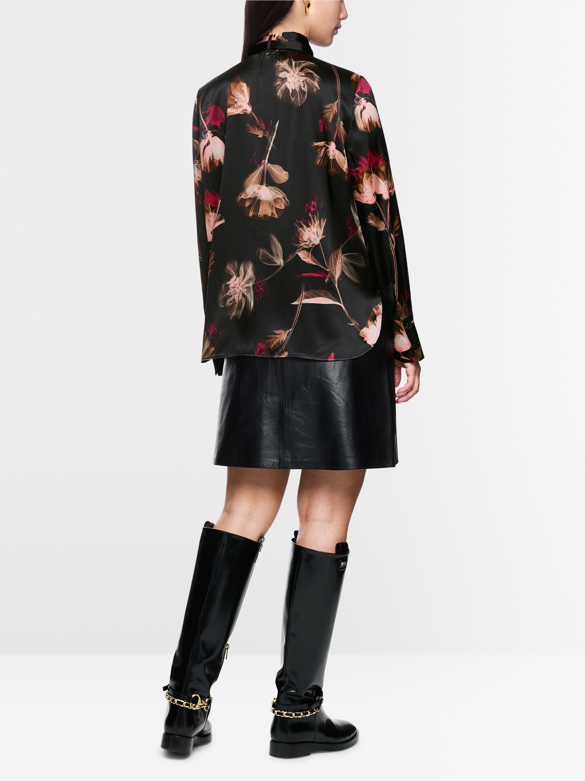 Blouse met strik en bloemenprint
