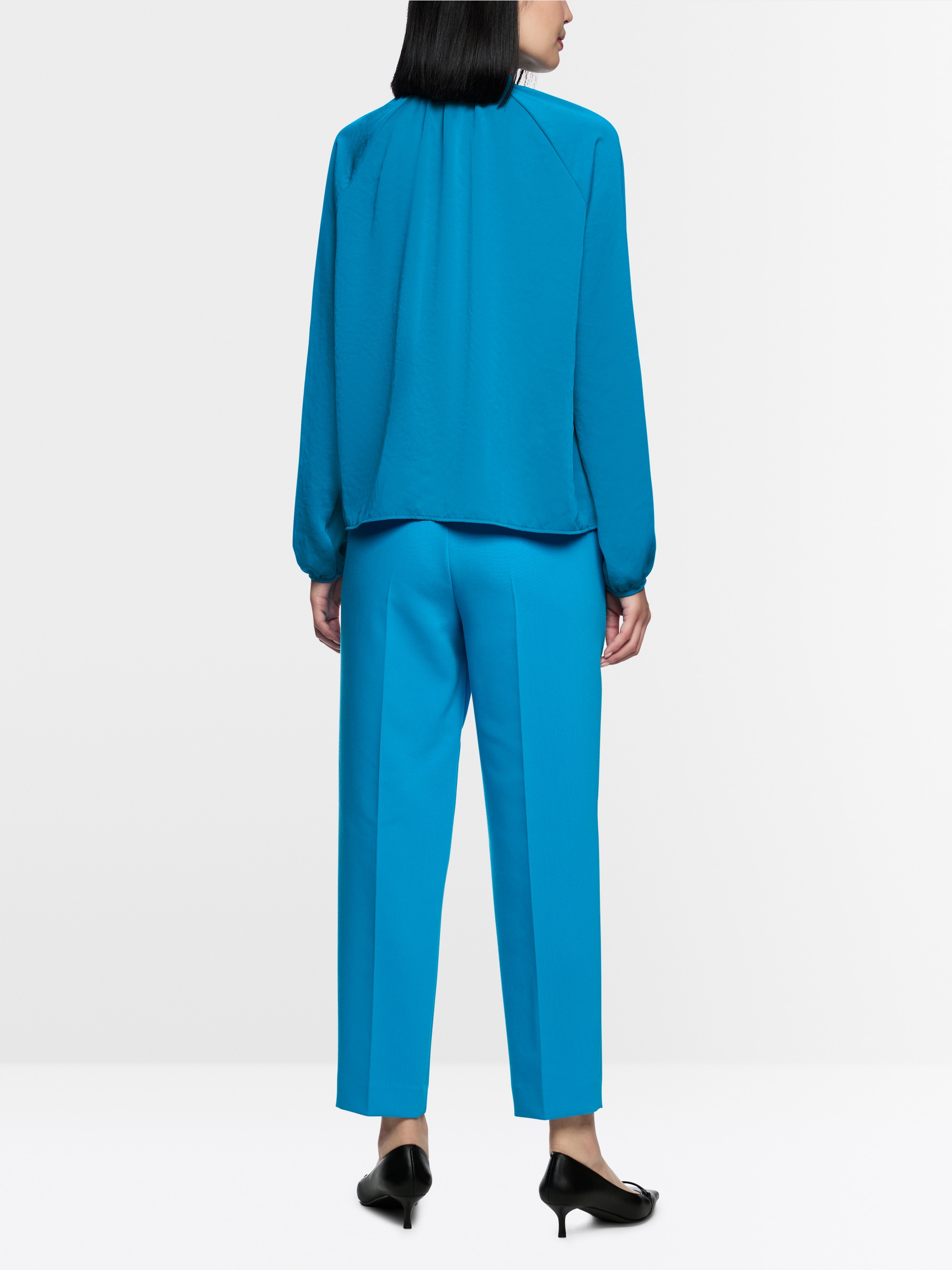 Blouse à col montant « Rethink Together »