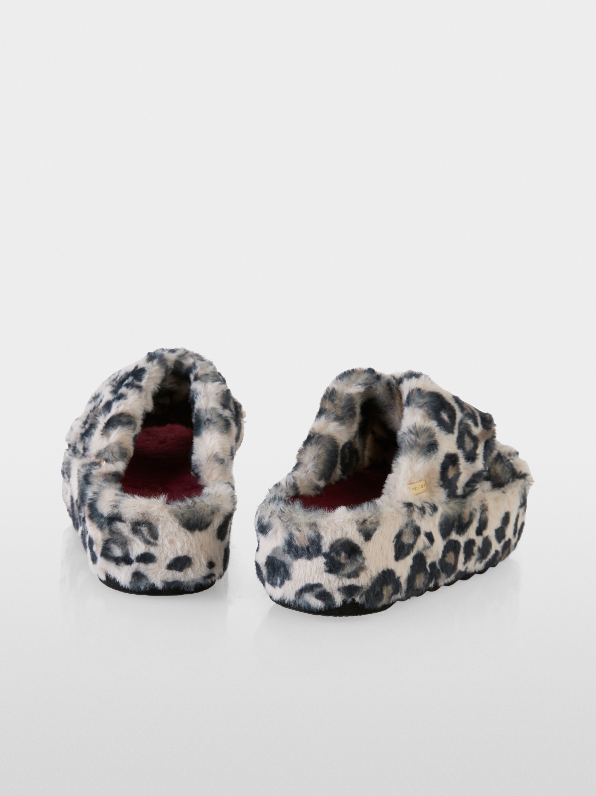 Chaussons douillets en fausse fourrure léopard