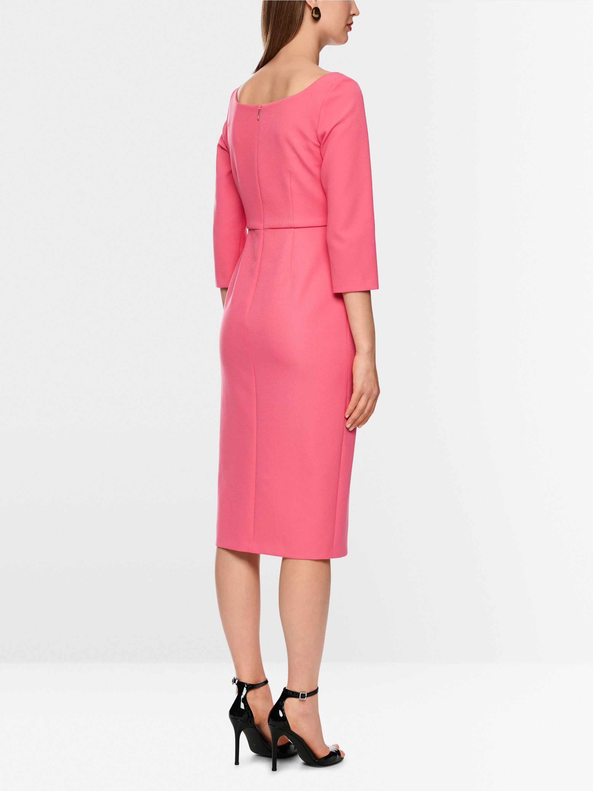 Kleid mit breitem Volant