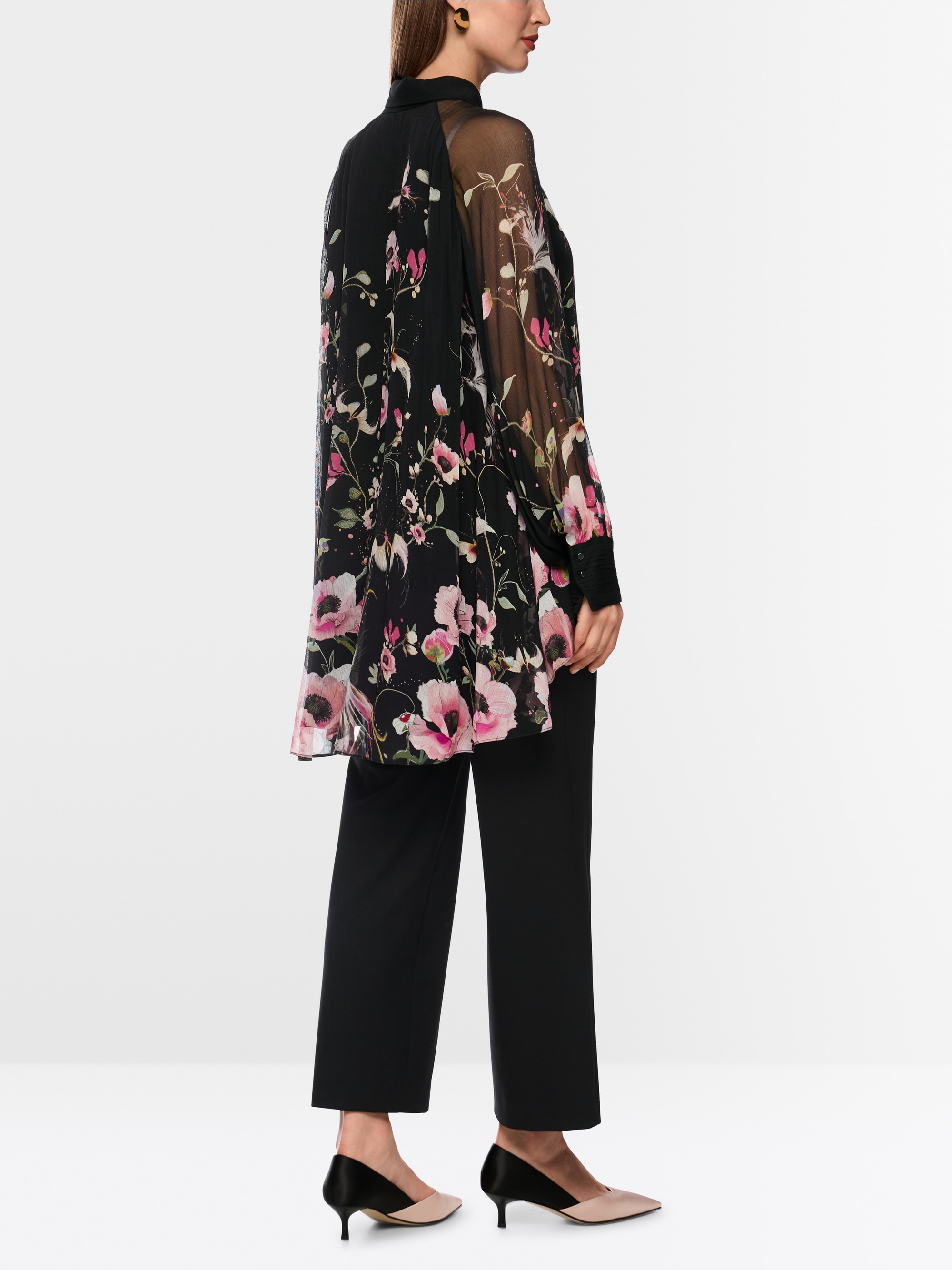 Lange Bluse mit Blumenmuster
