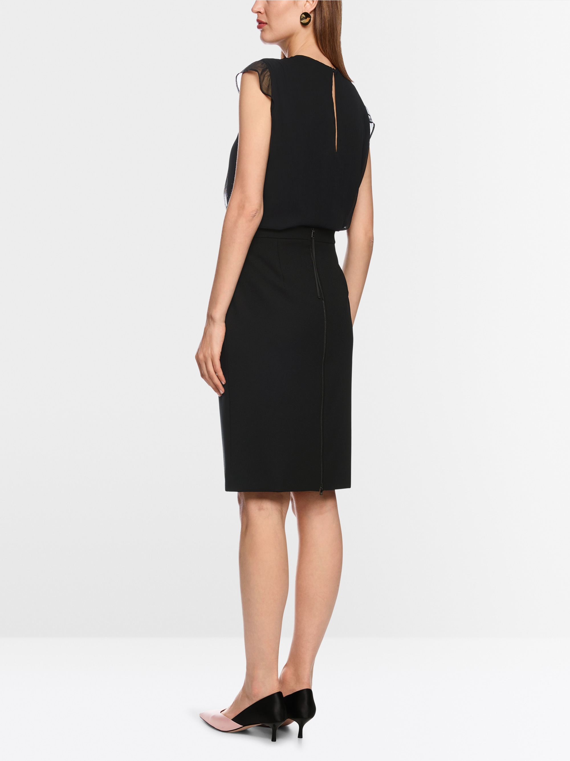 Classic pencil skirt