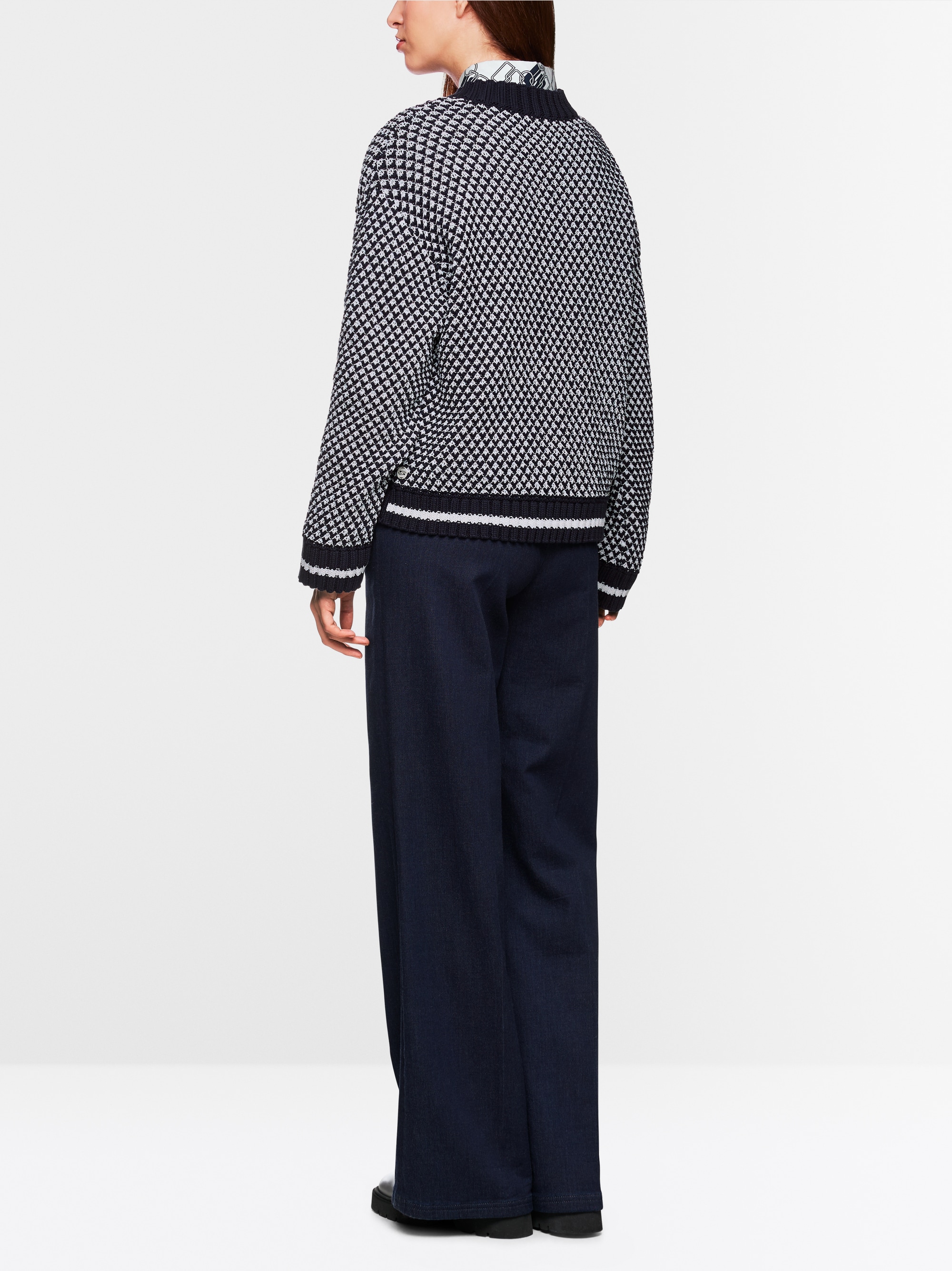 Knitted in Germany short jumper