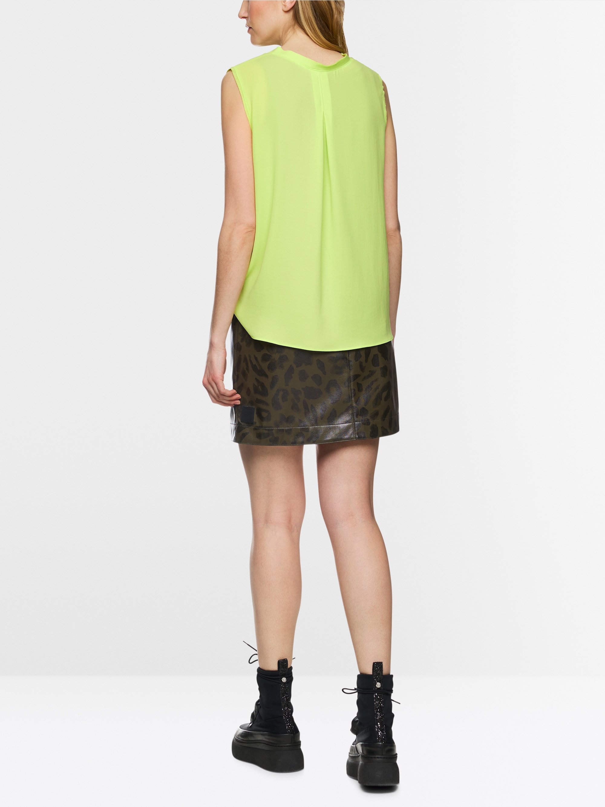 Top ample sans manches
