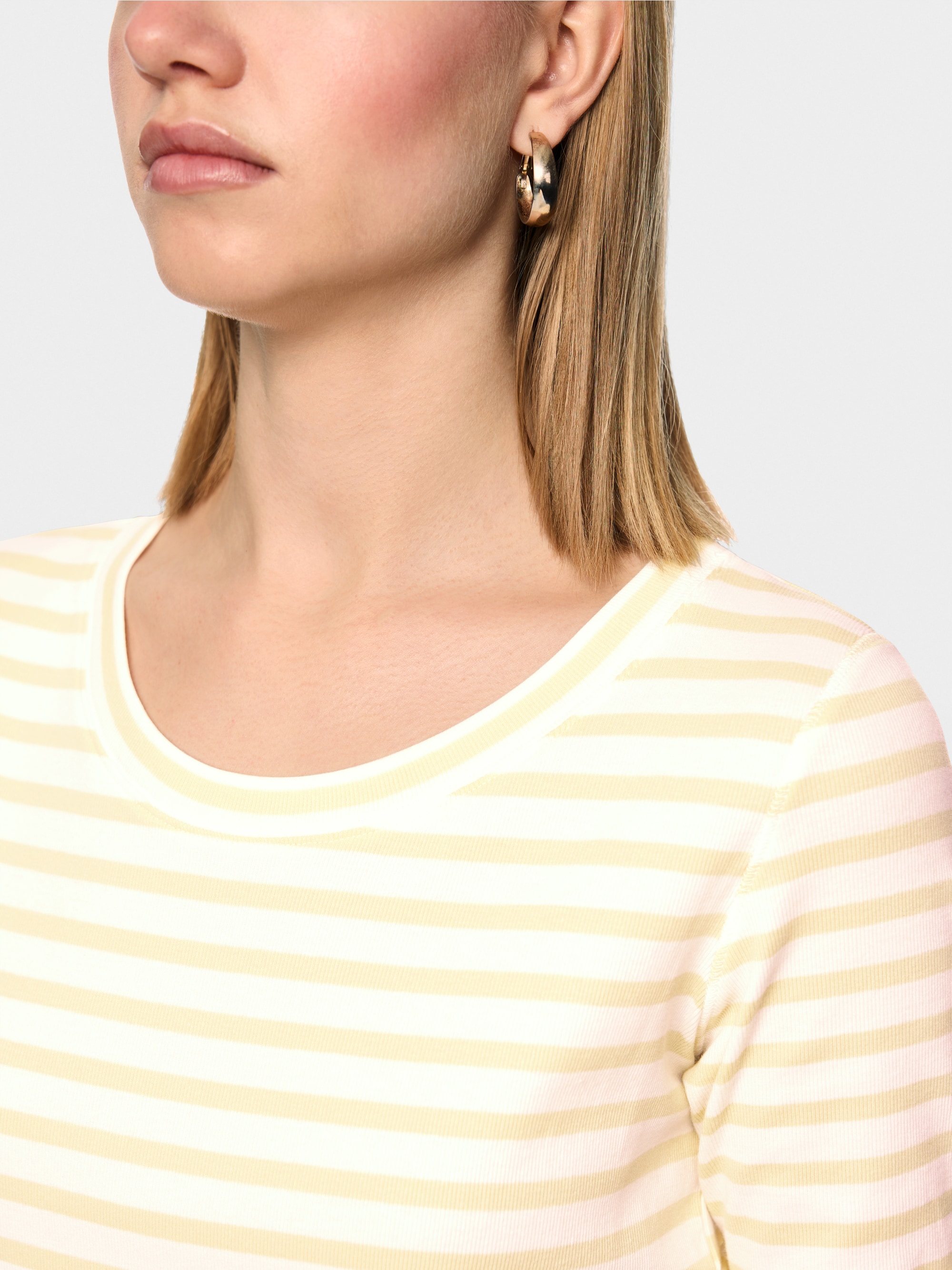Striped T-shirt made of cotton rib