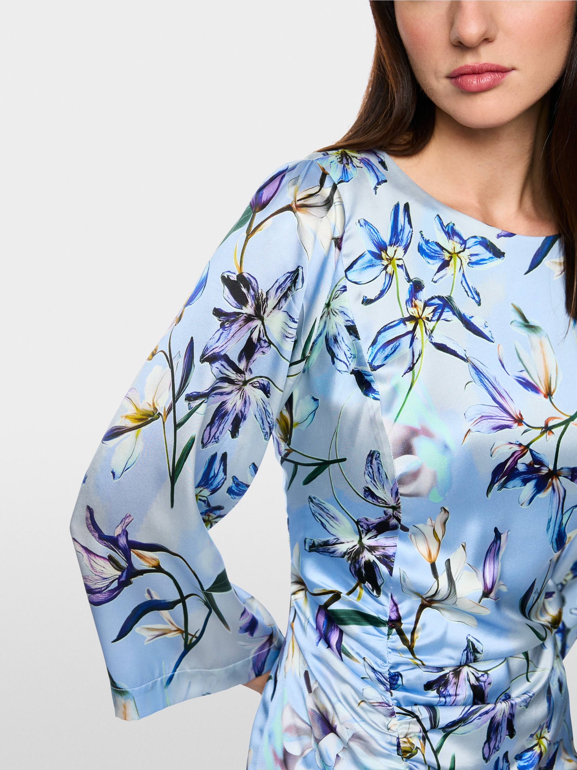 Midi dress in silk with floral print