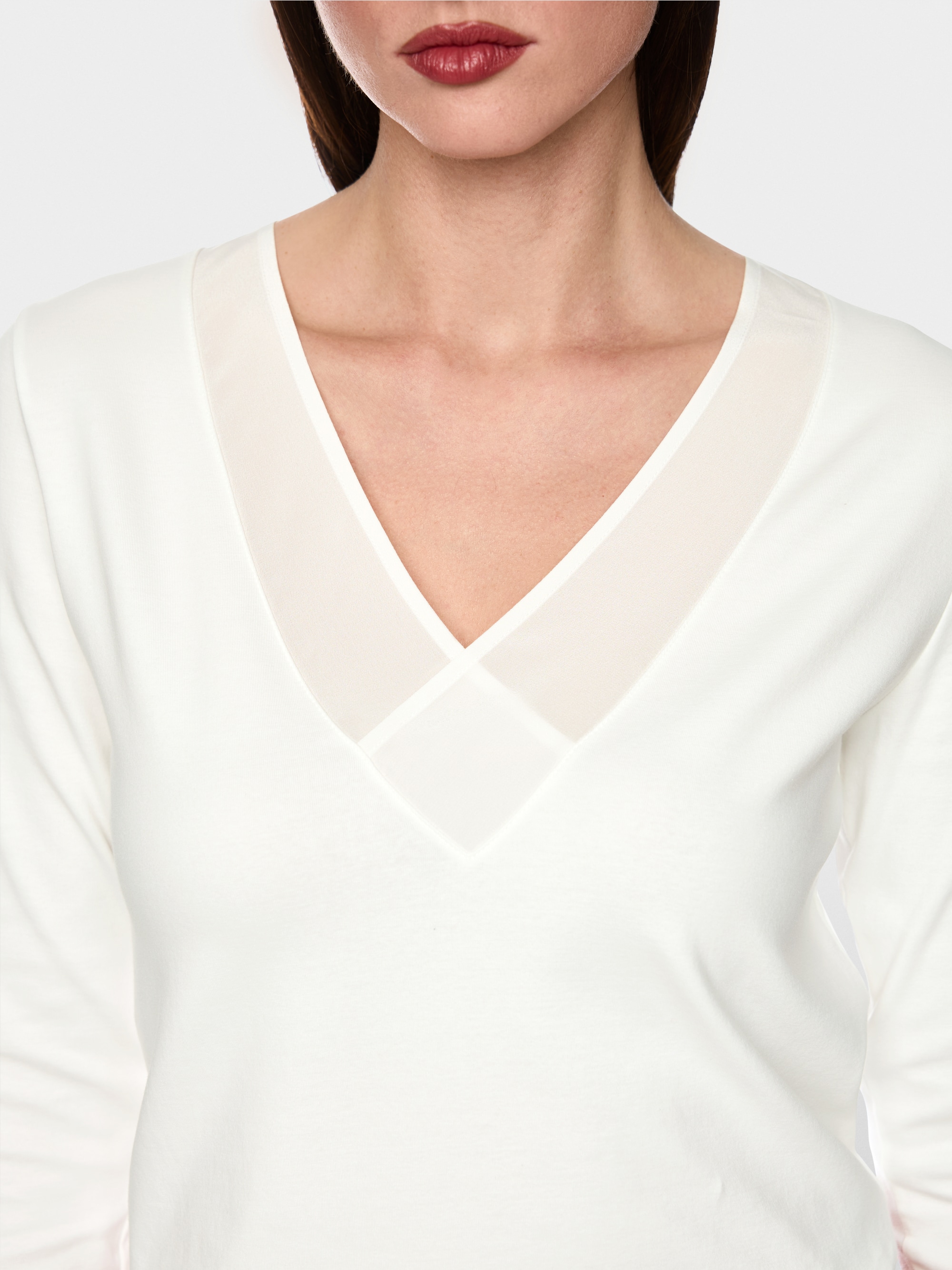 Long-sleeved top with silk trim