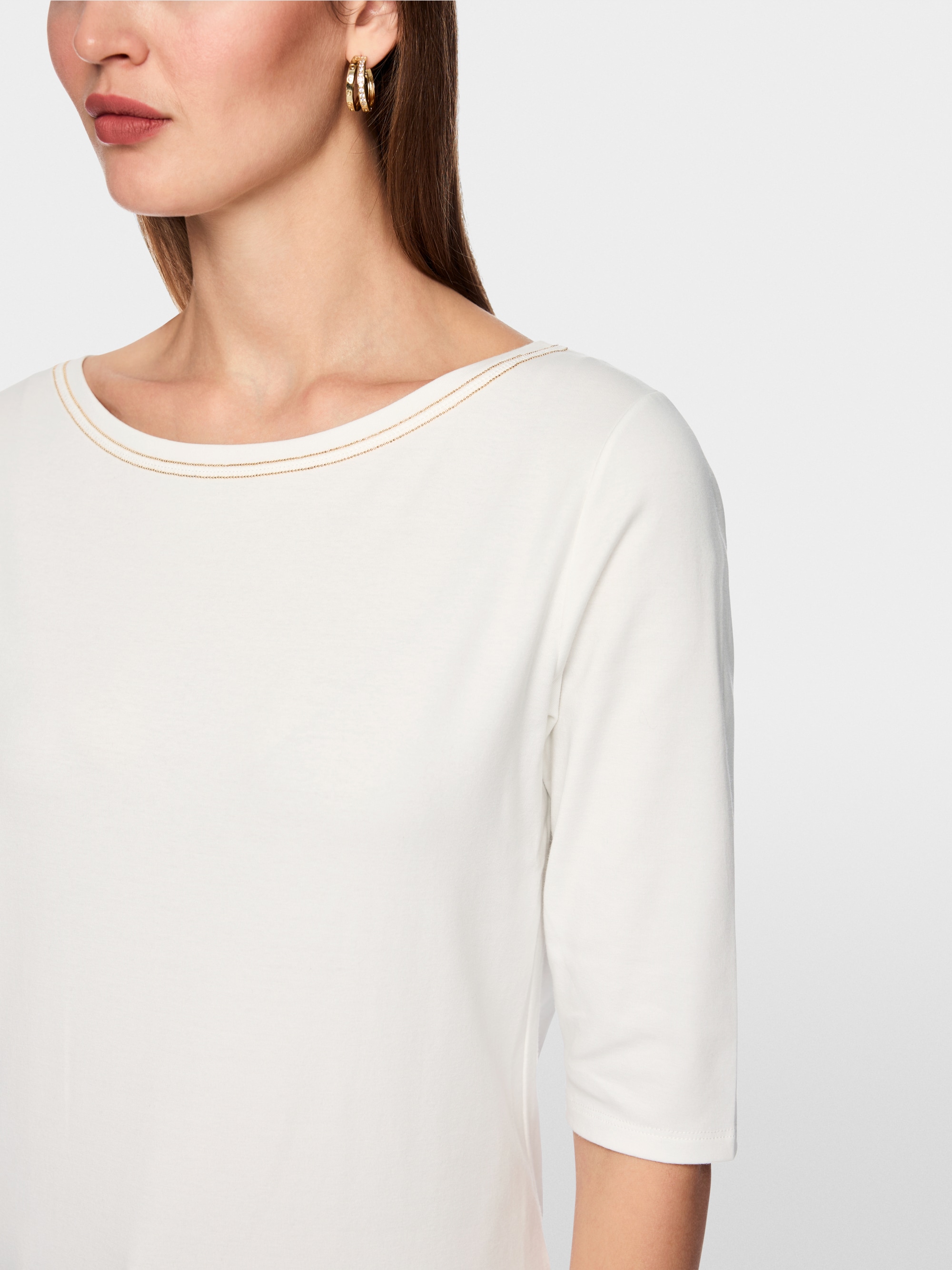 T-shirt à demi-manches avec détails décoratifs