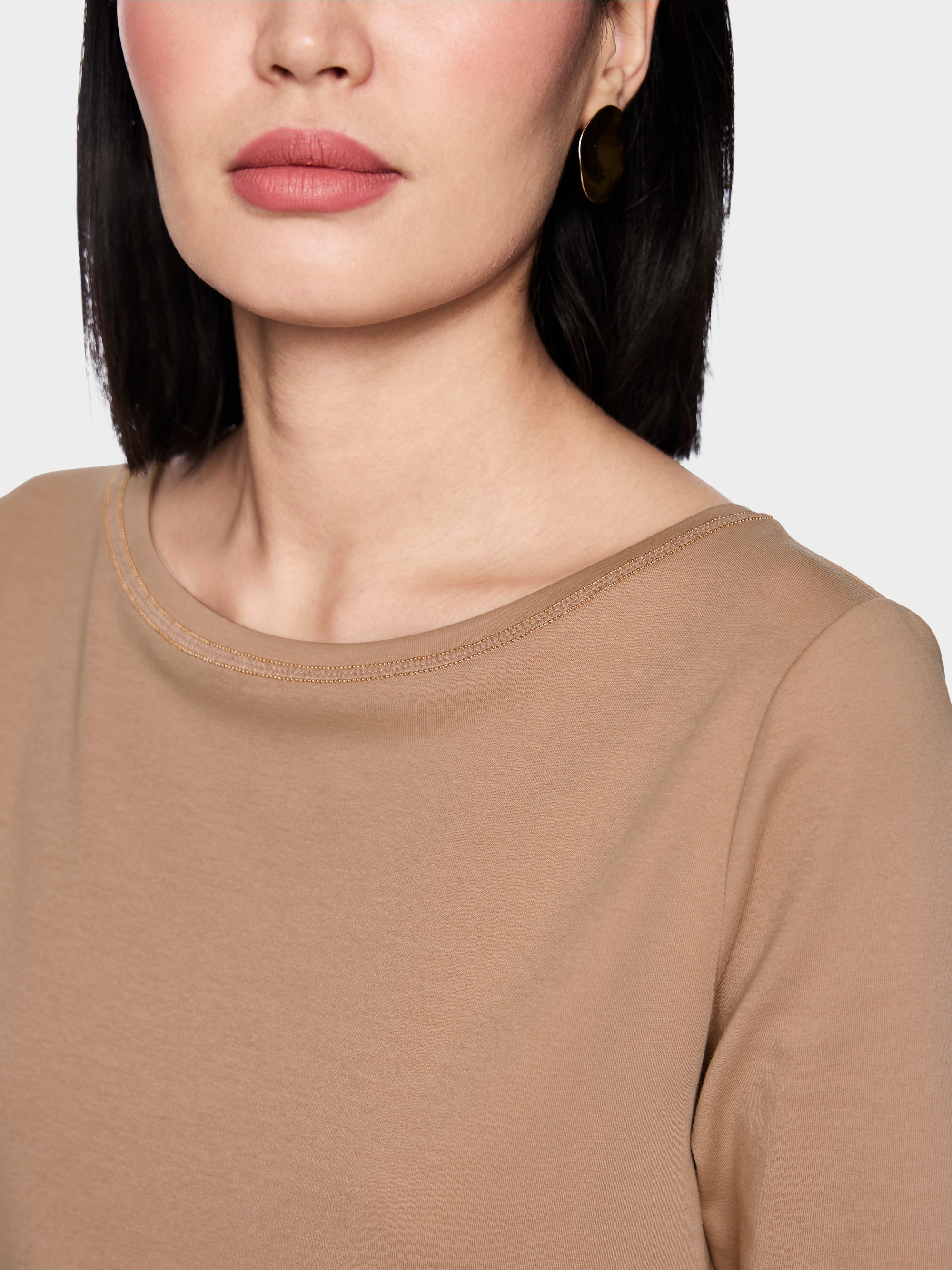 T-shirt à demi-manches avec détails décoratifs