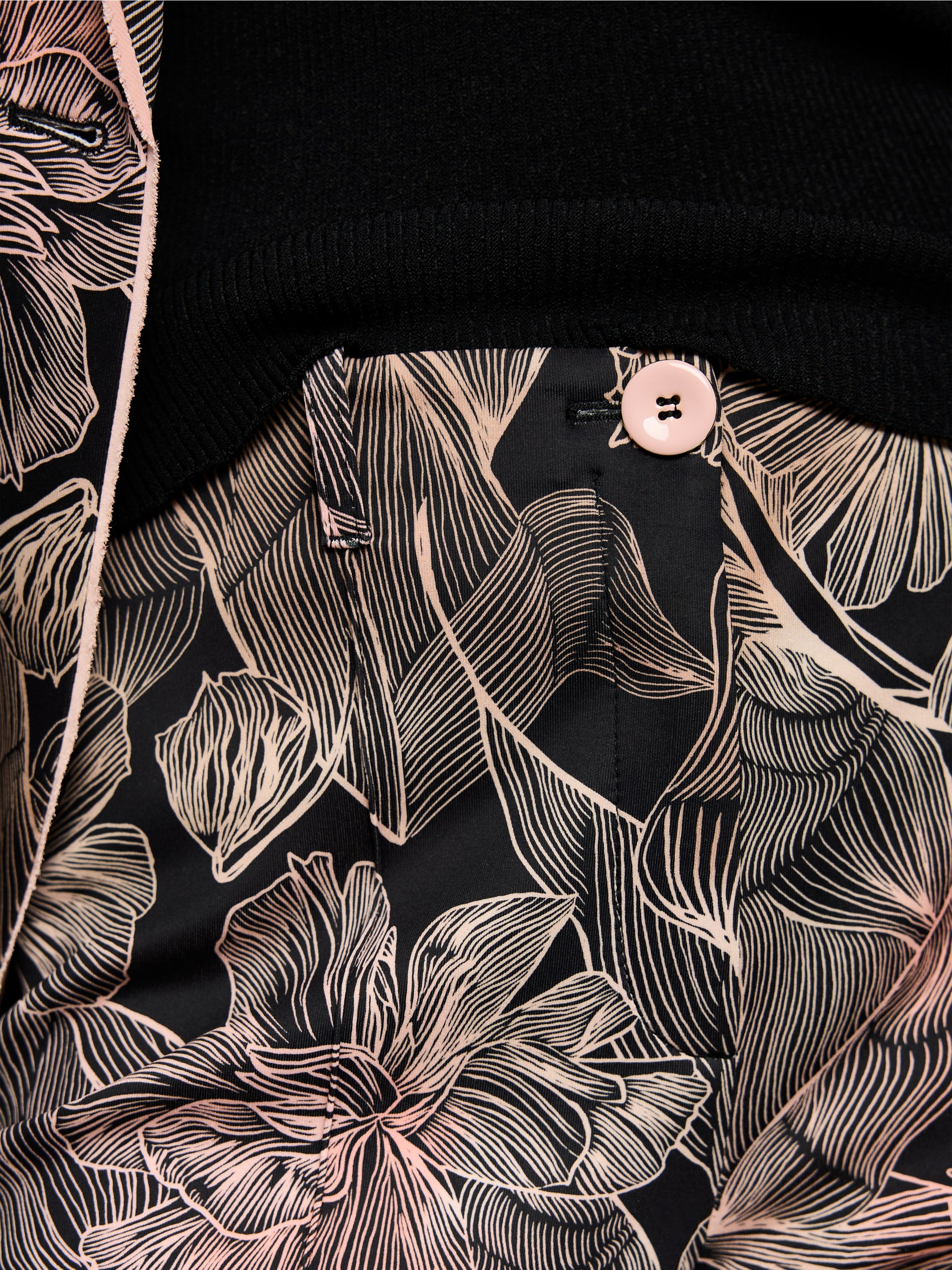 SYDNEY slim trousers with floral print