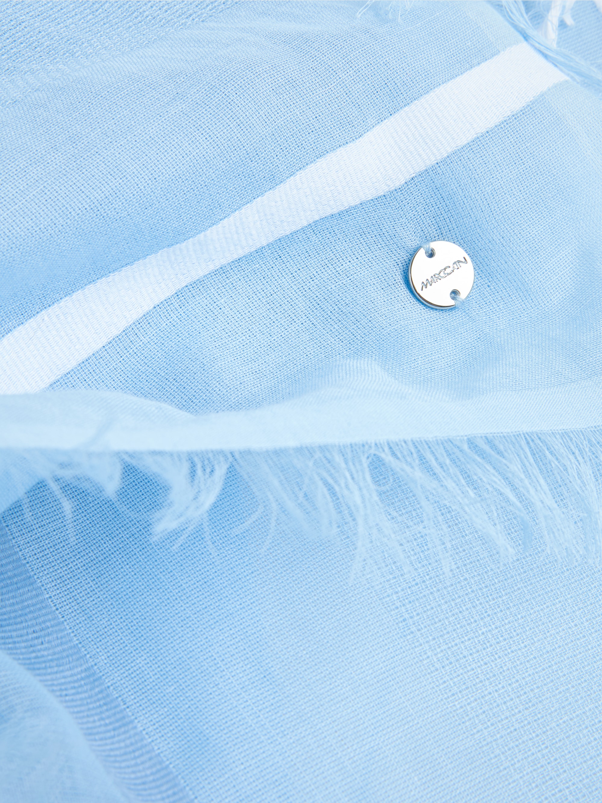 Cotton scarf with fringes