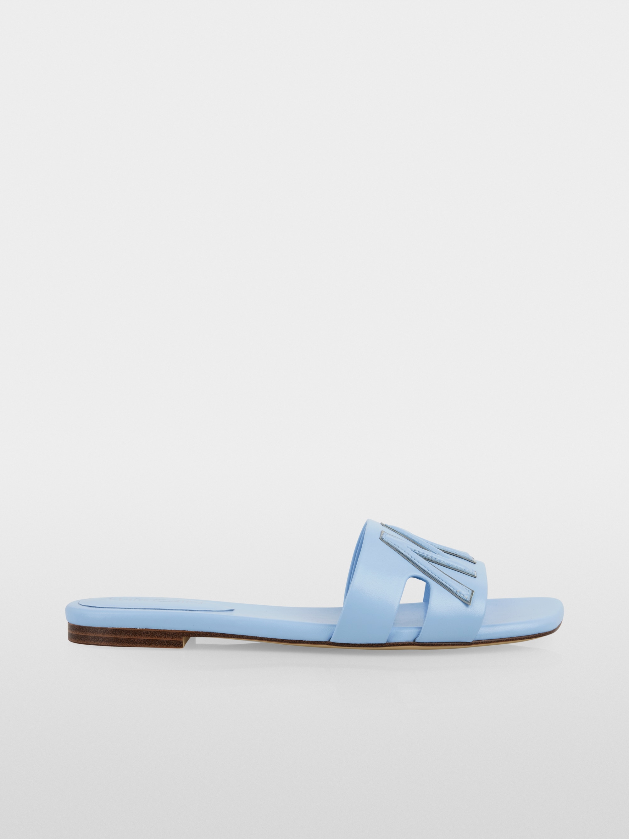 Sandales plates avec lanières décoratives