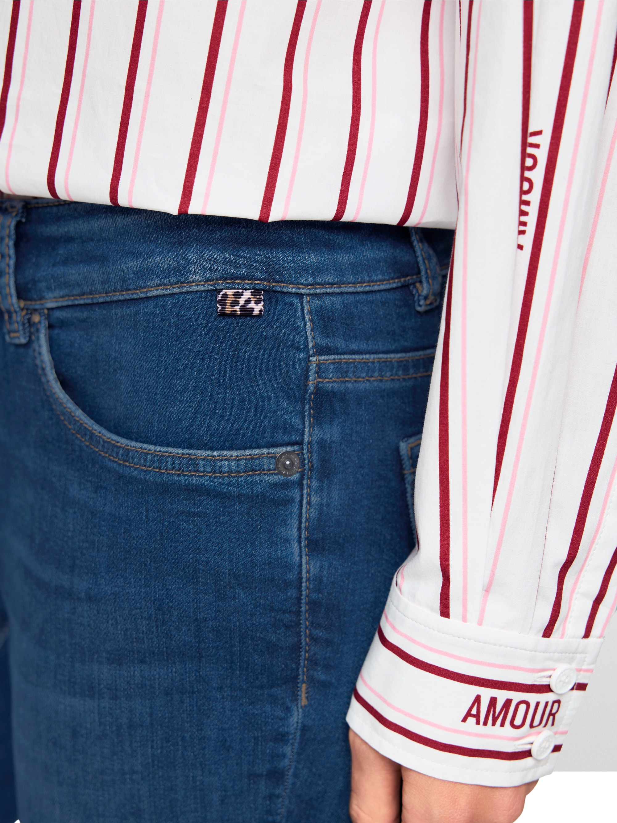 SILVI slim fit jeans with low waist