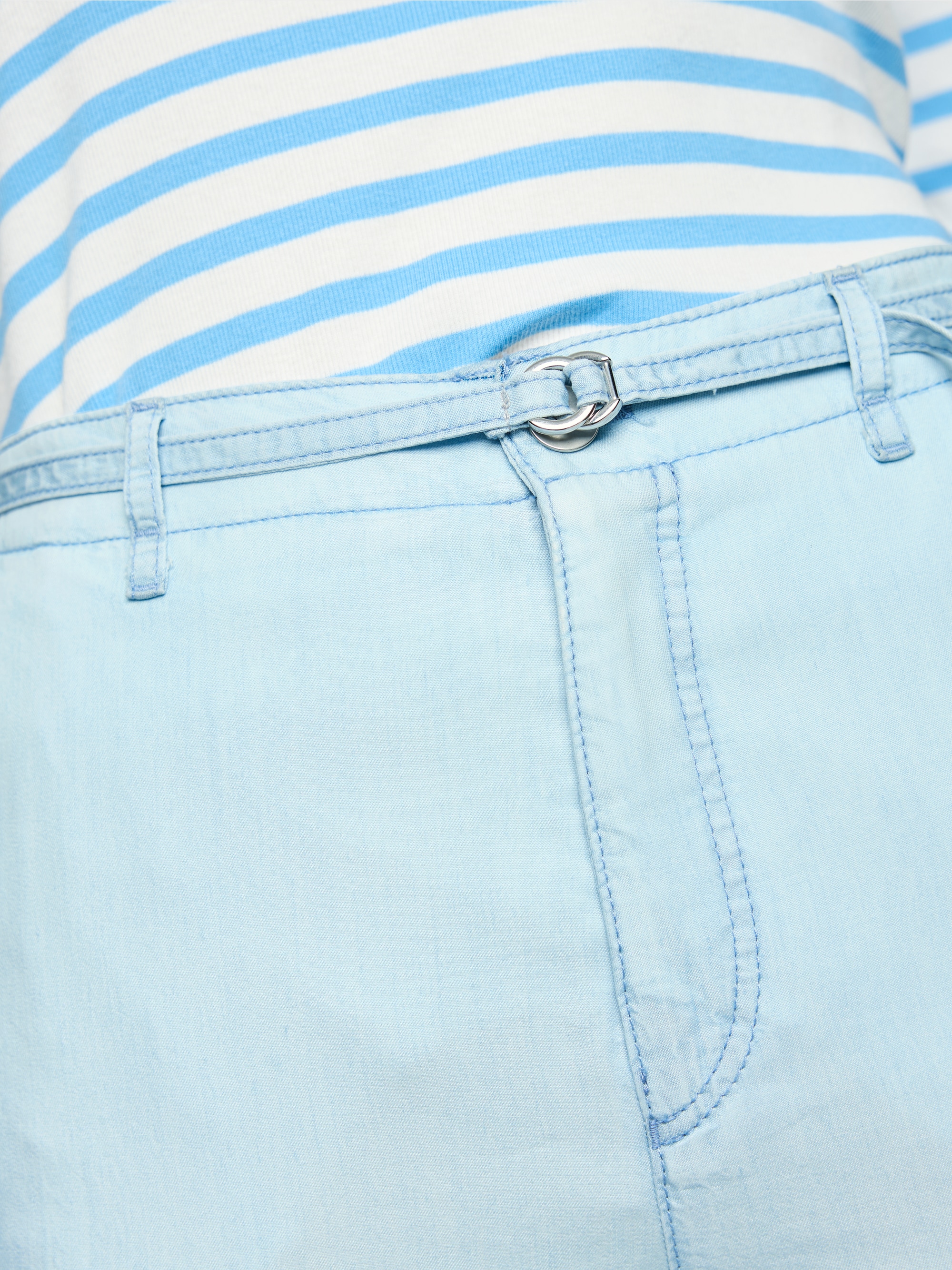 WAUKEE ‘Rethink Together’ jeans