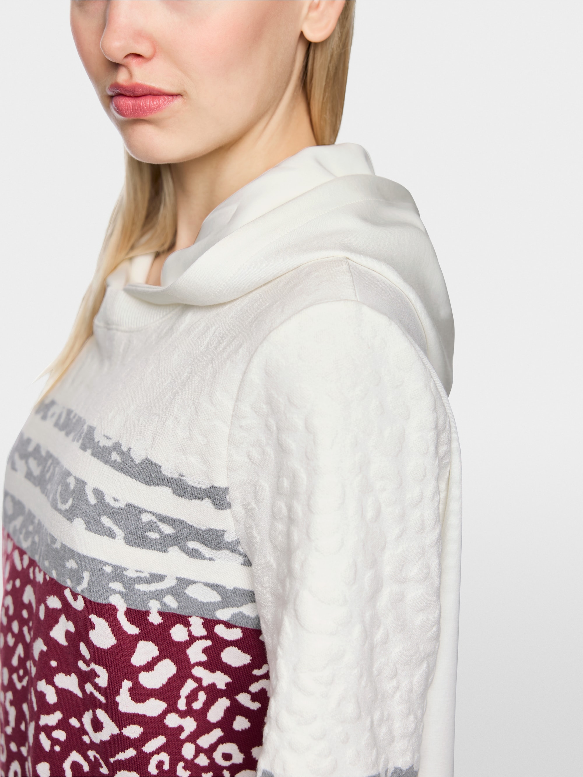 ‘Knitted in Germany’ shirt dress