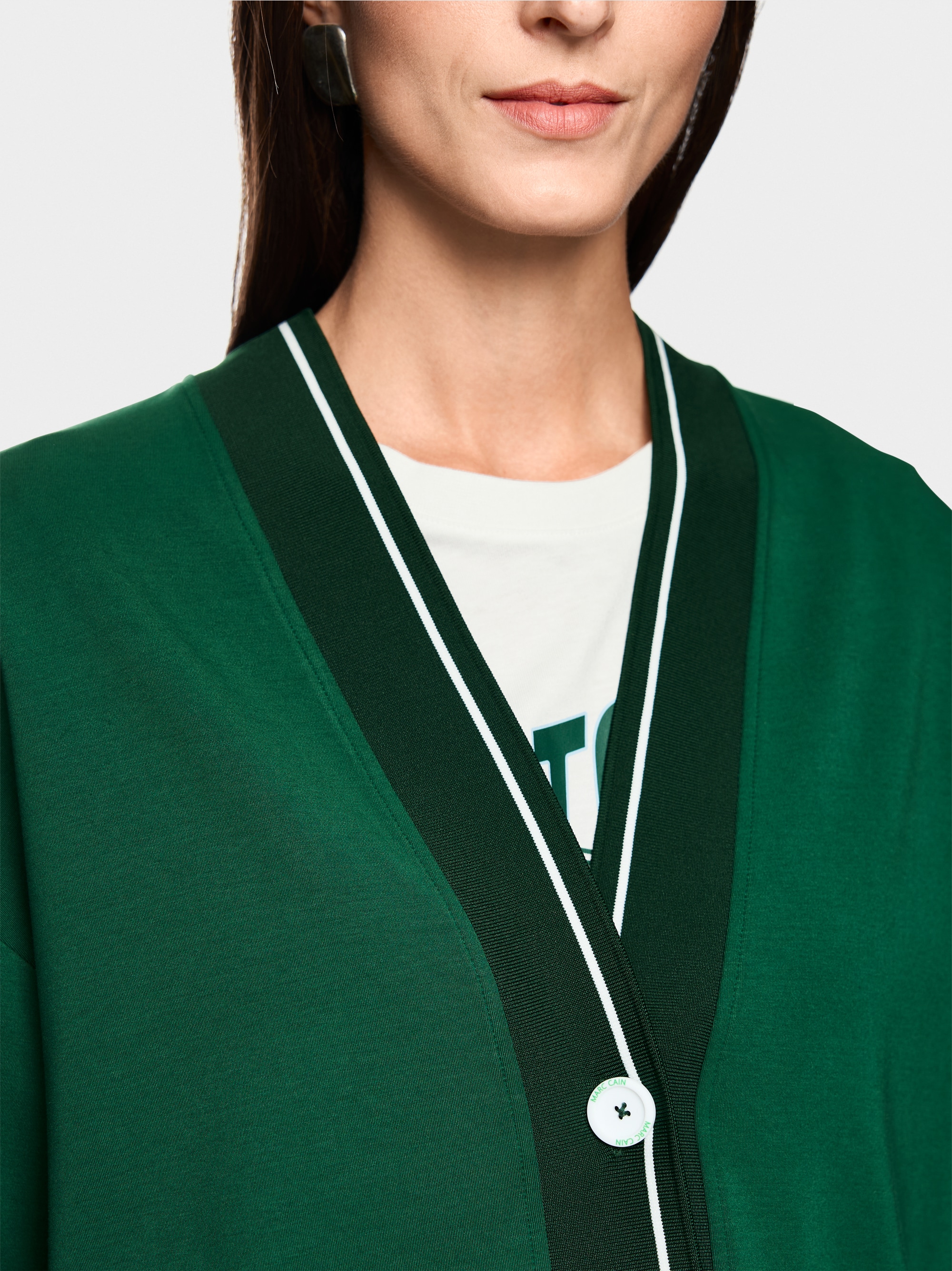 Loose jacket with striped details