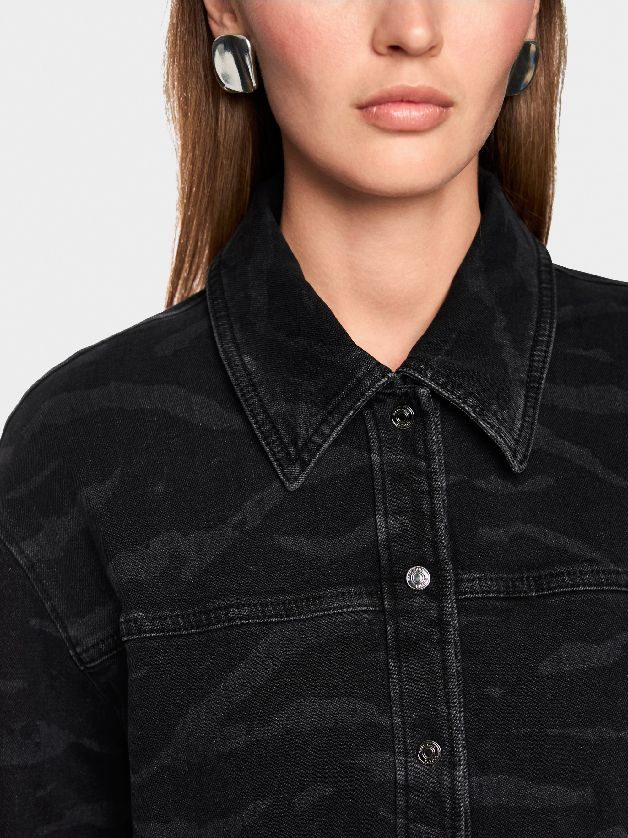 Chemisier en denim avec imprimé animalier