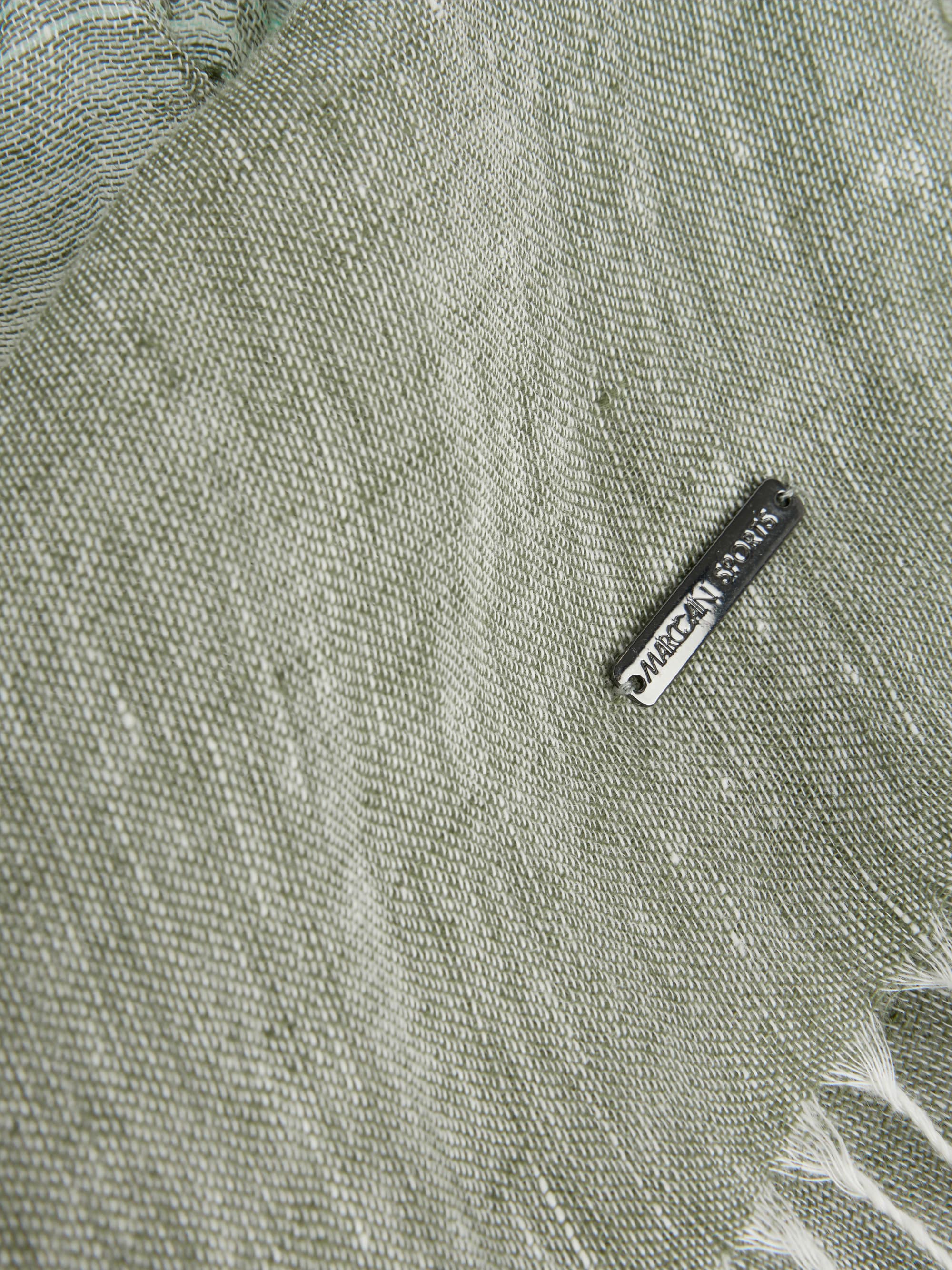 Two-tone linen scarf