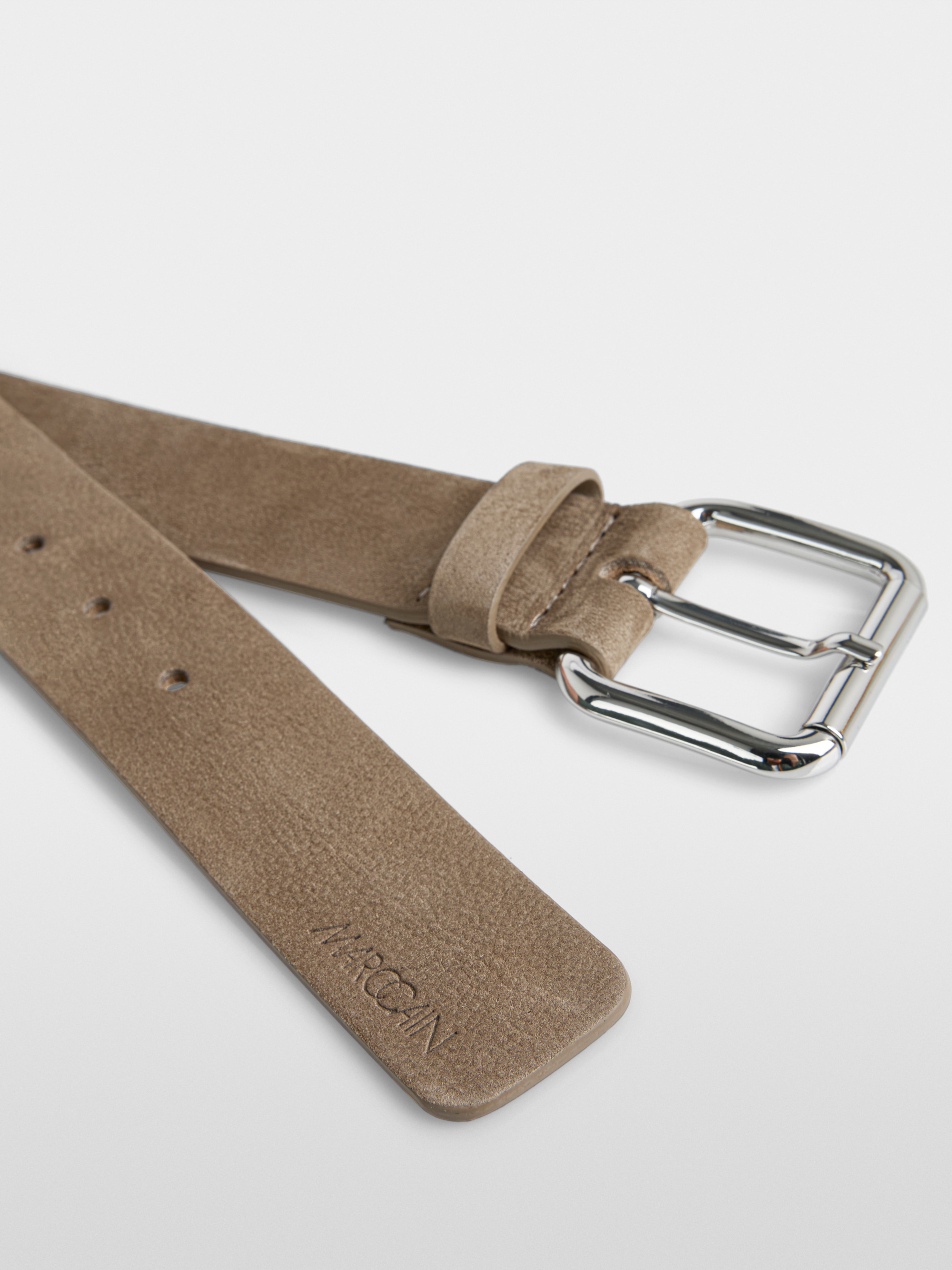 Nubuck leather belt