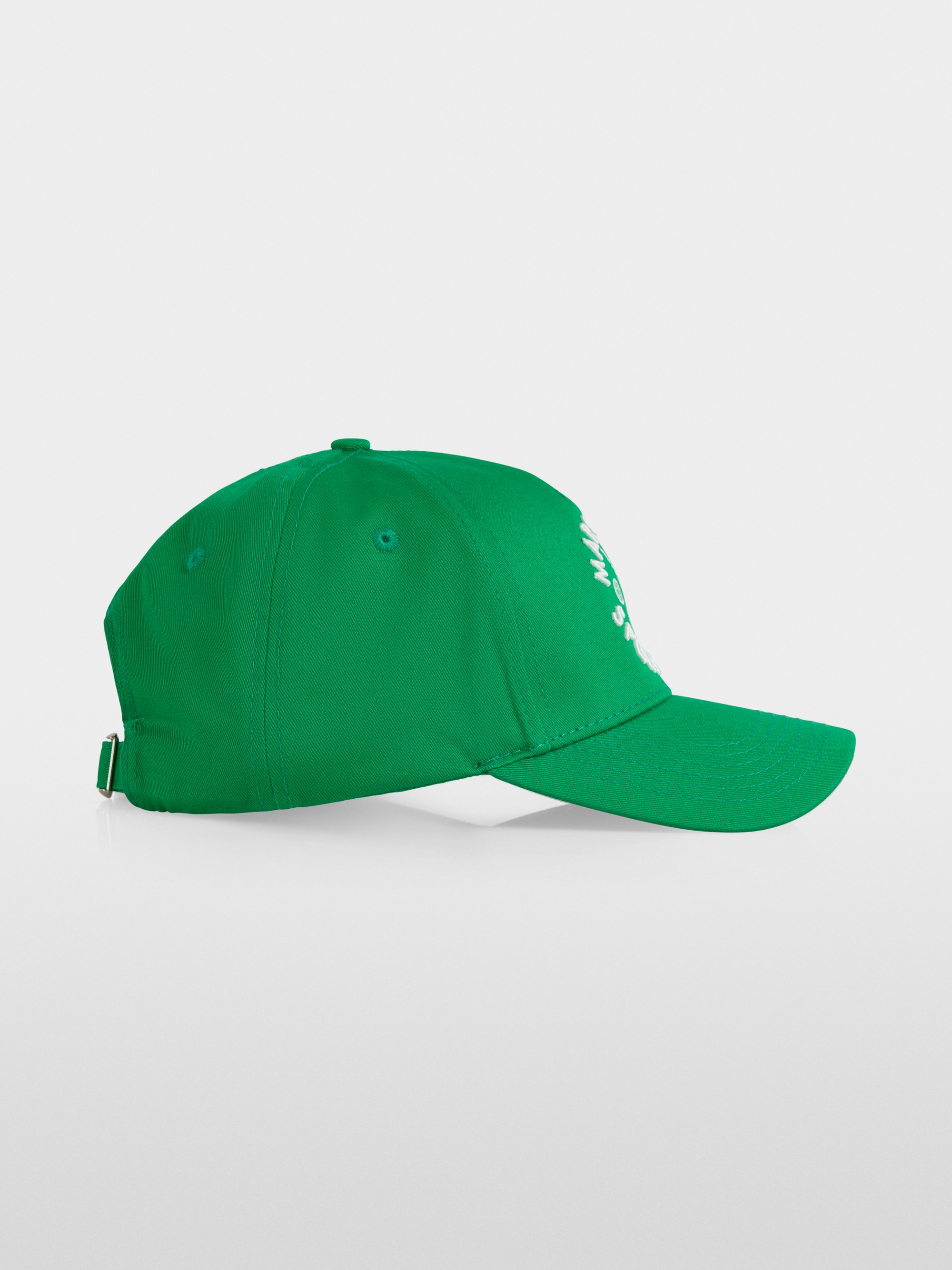 Cap with Marc Cain Sports Club logo