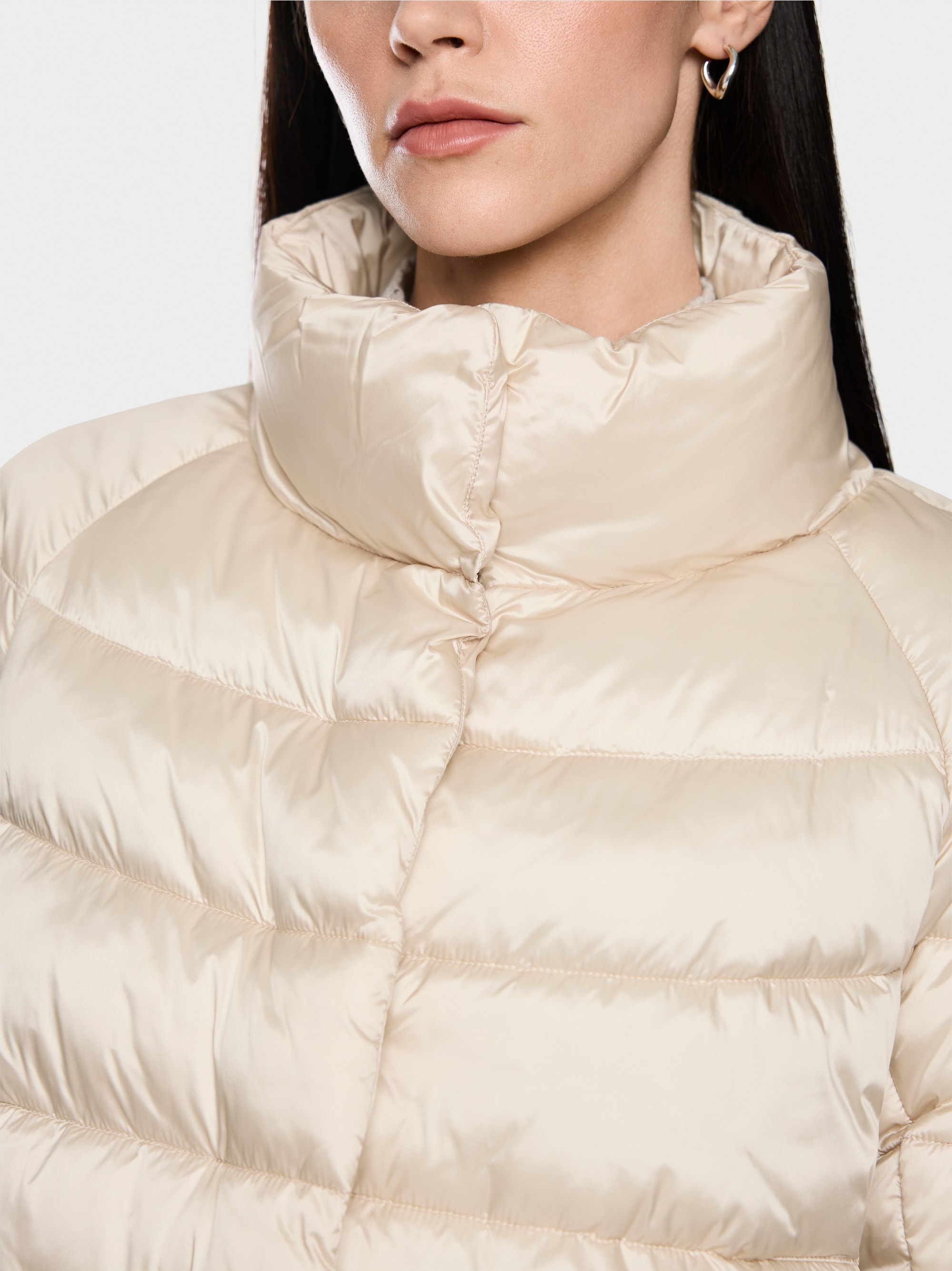 Quilted jacket with synthetic down