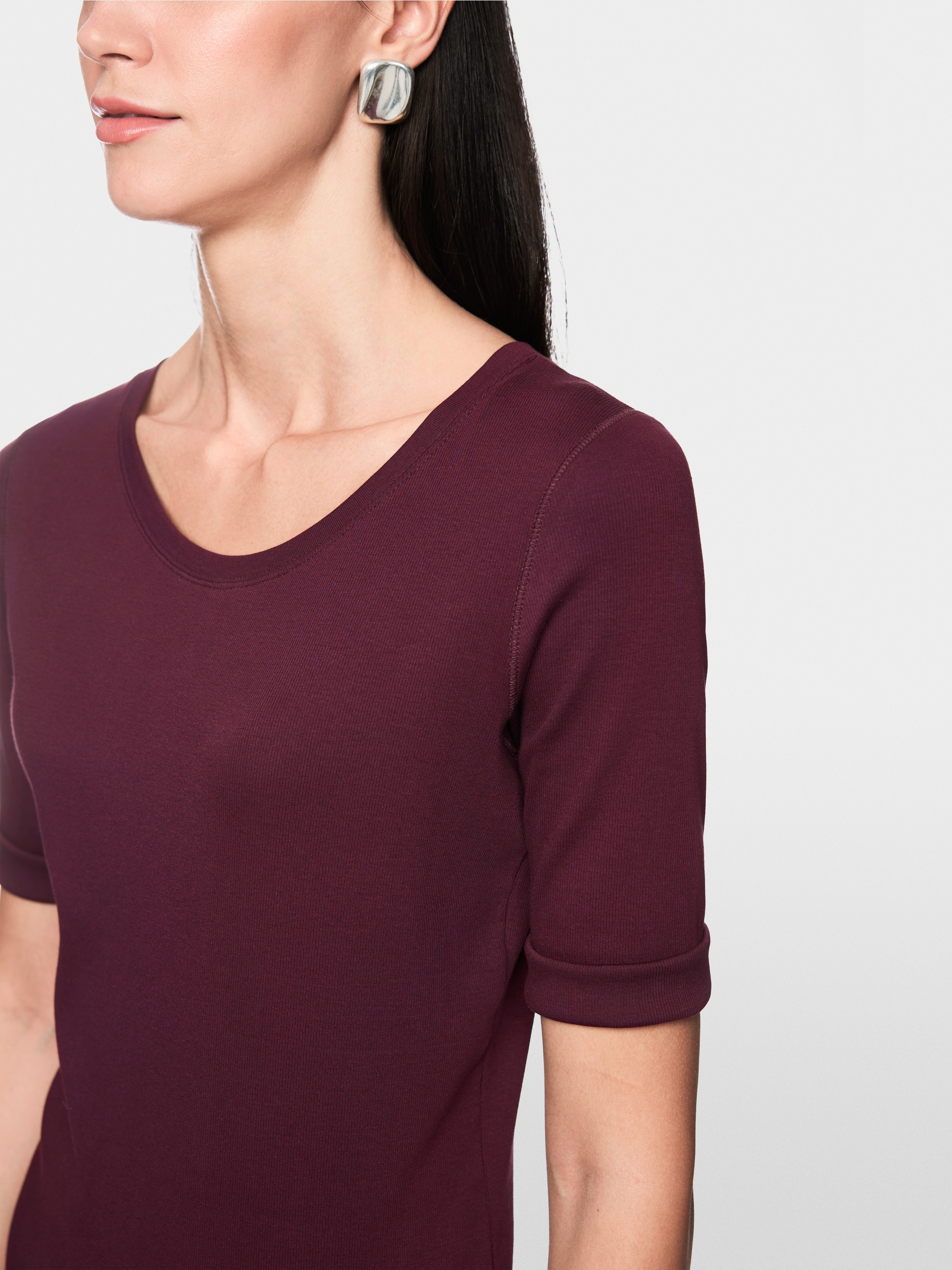 Stretch cotton shirt with half sleeves