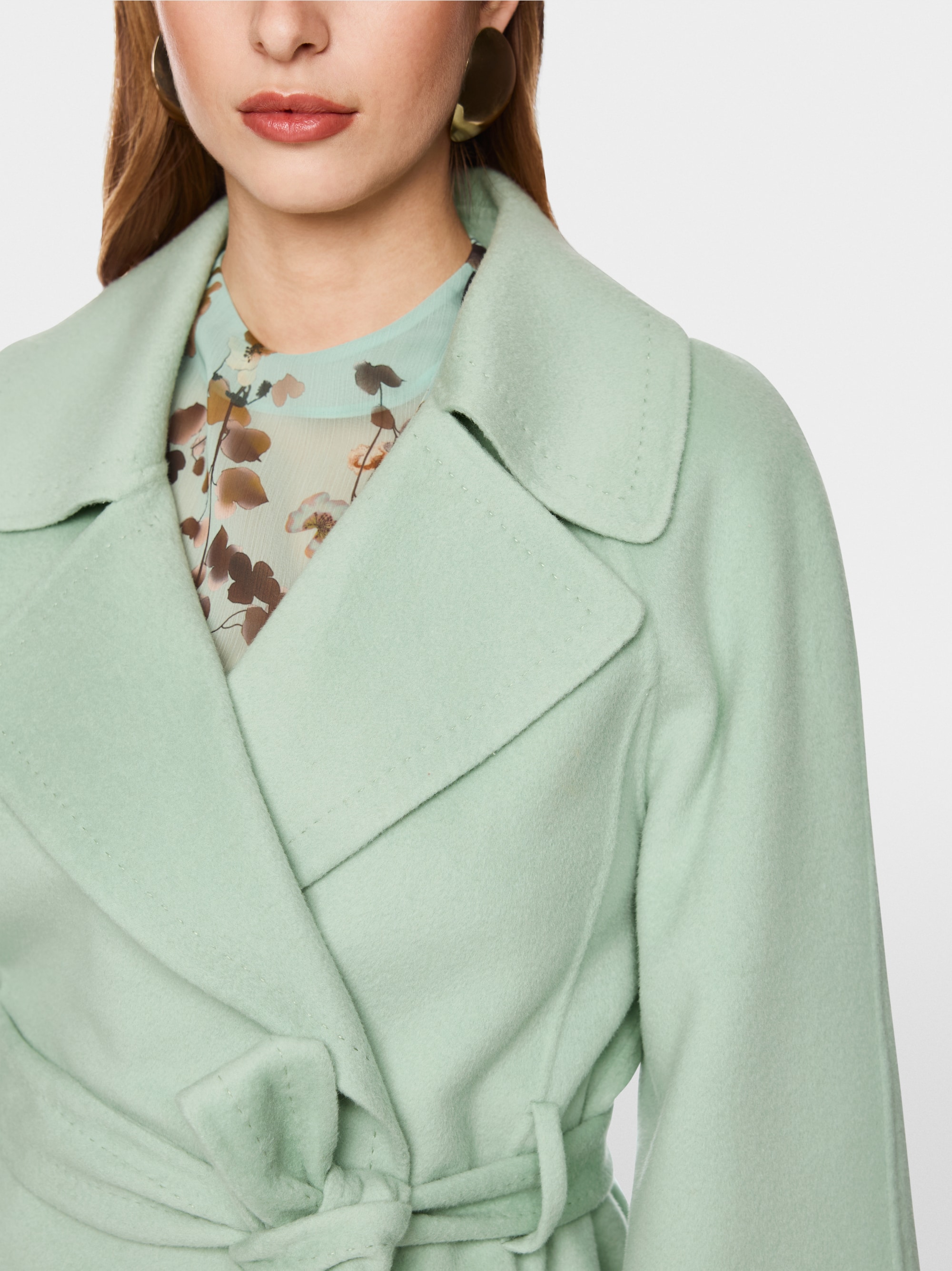 Short wool coat