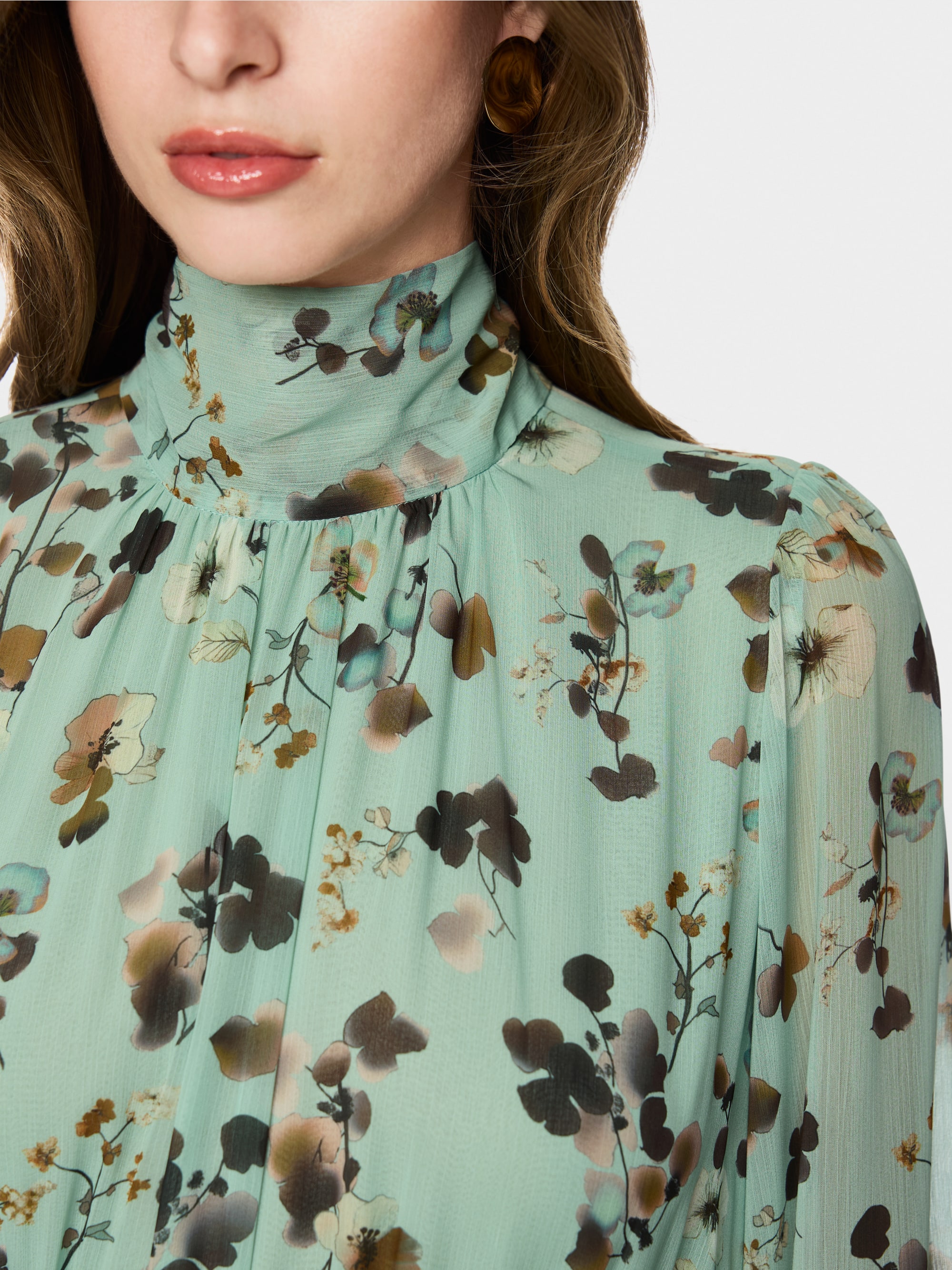 Robe à fleurs avec volants