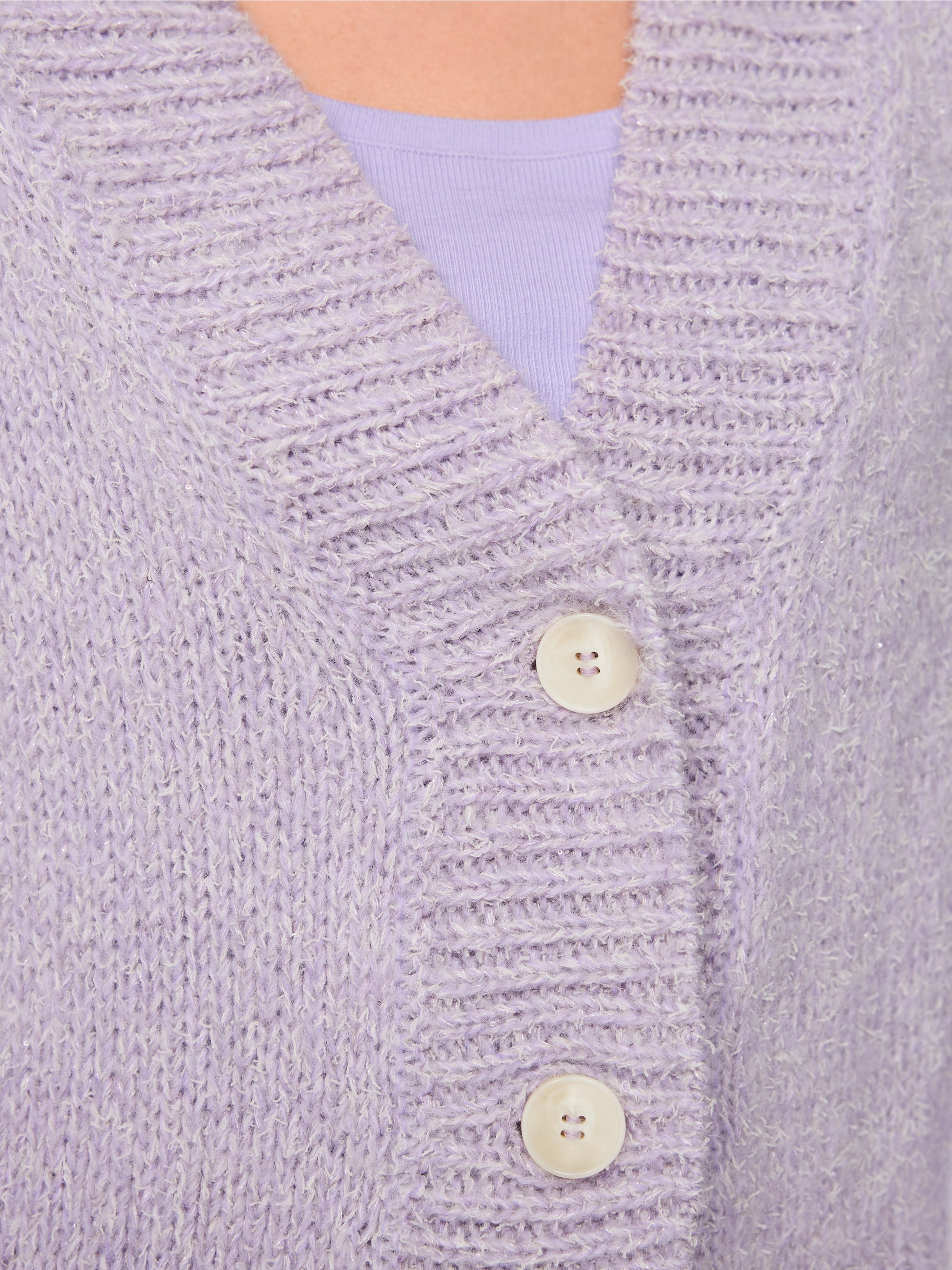 Cardigan court tricoté en Allemagne