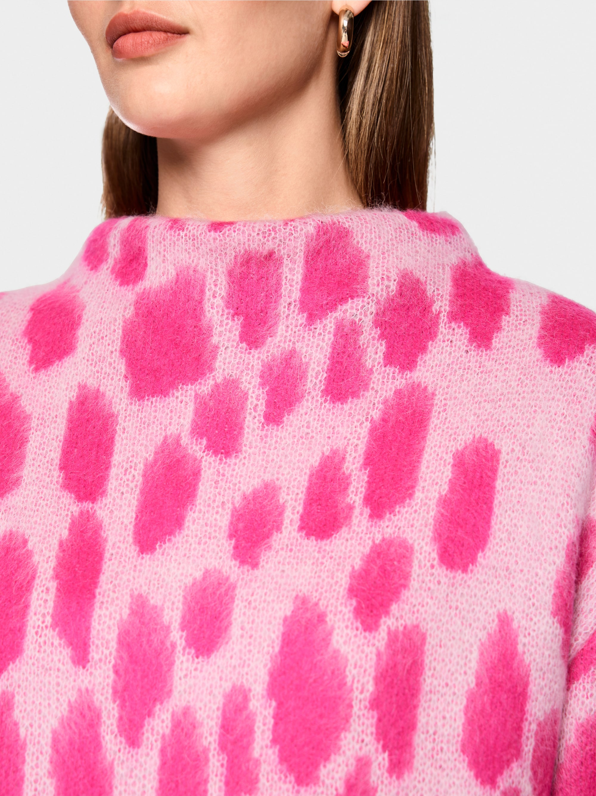 ‘Knitted in Germany’ elegant jumper