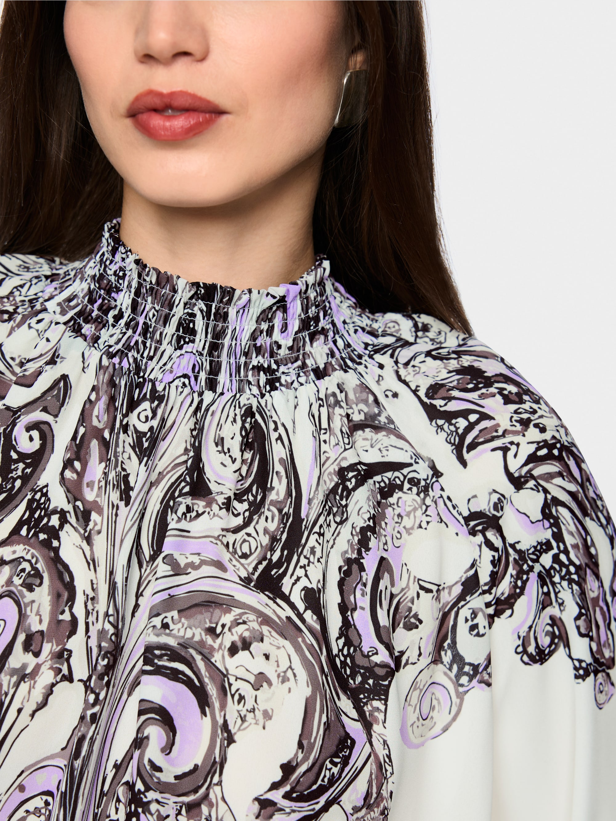 High-necked blouse with print