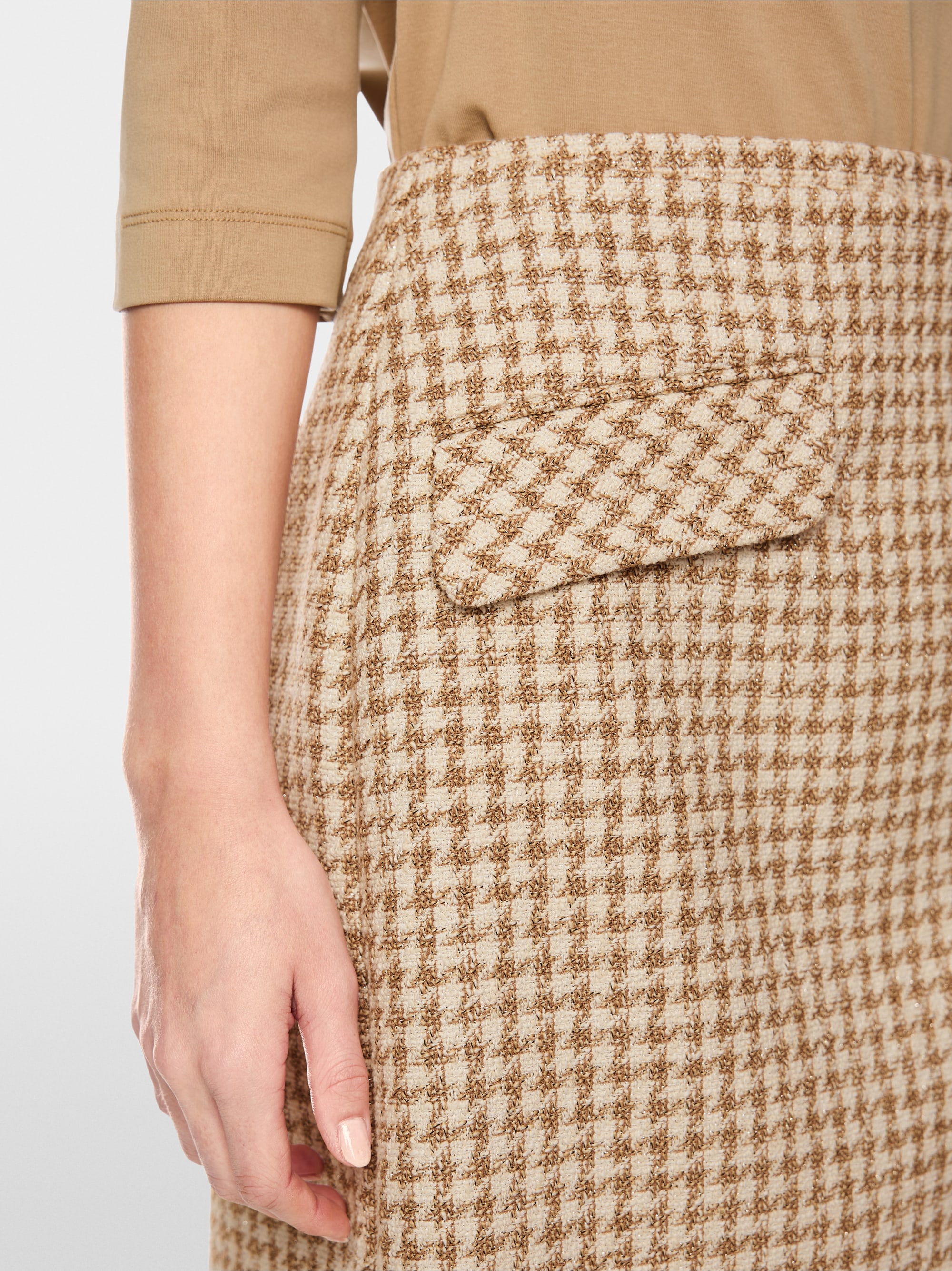 Houndstooth mini skirt
