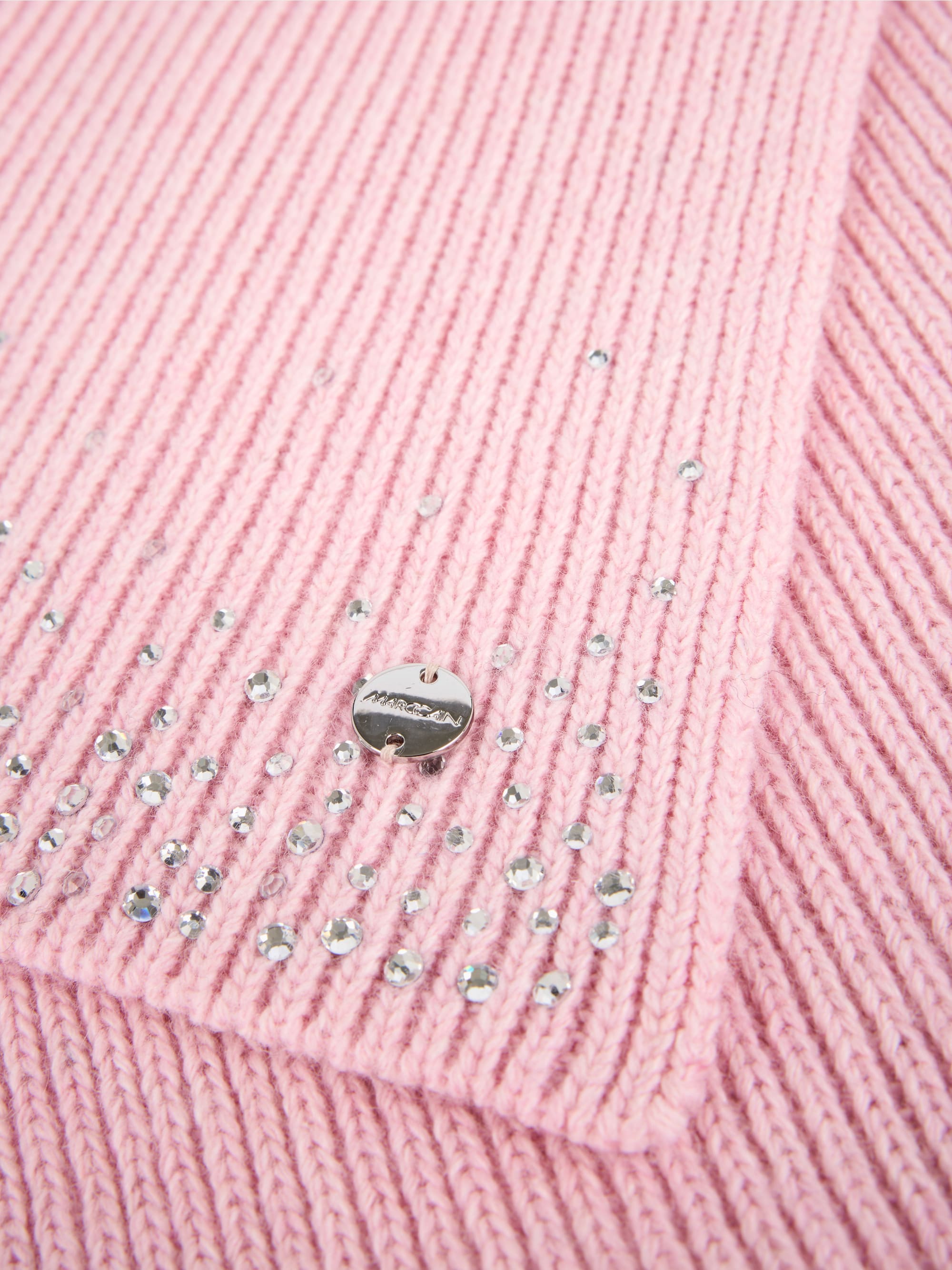 Fine-knit scarf with rhinestones