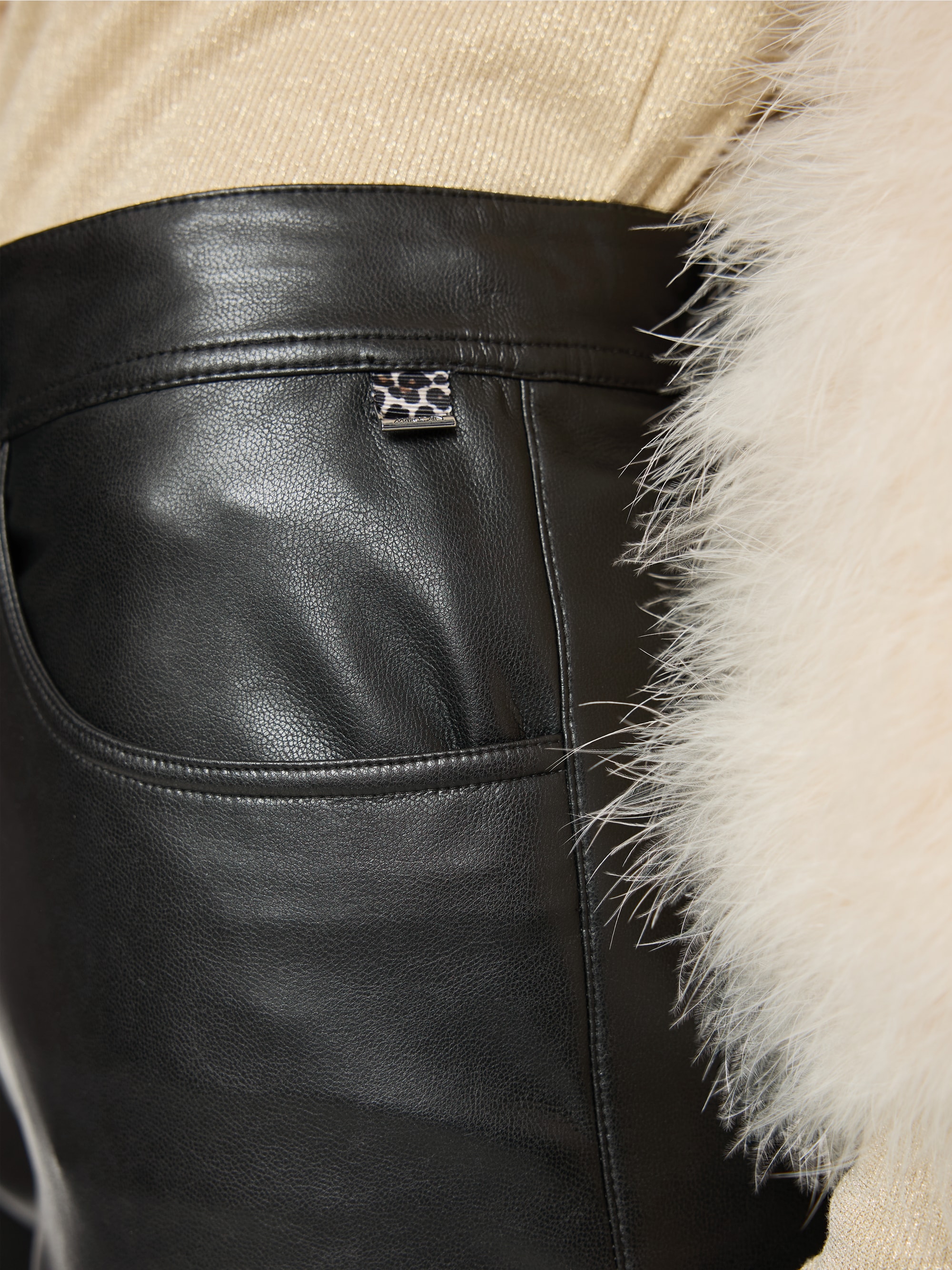 WARRI wide fit, high waist trousers