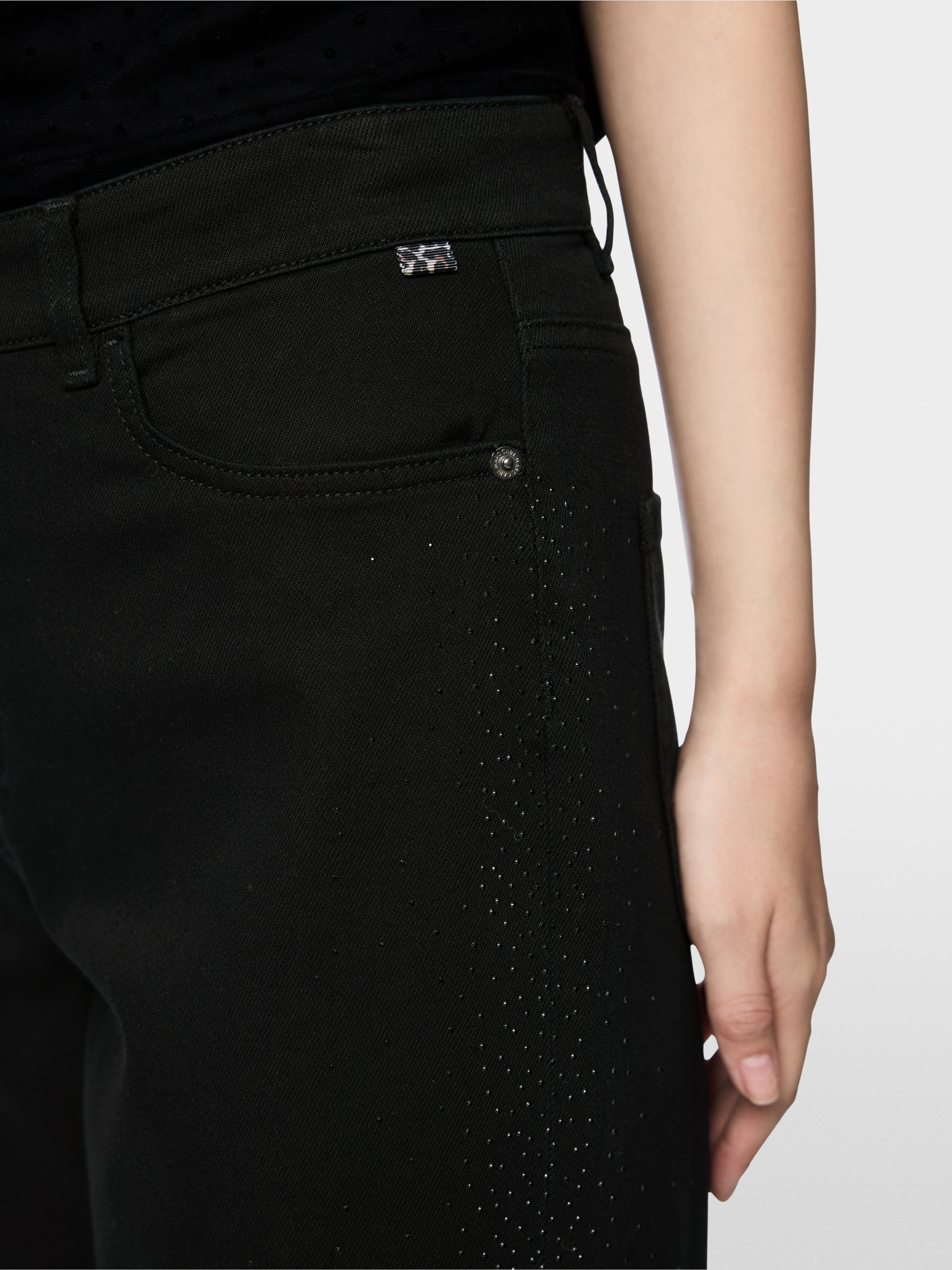 WARRI wide fit and high waist jeans