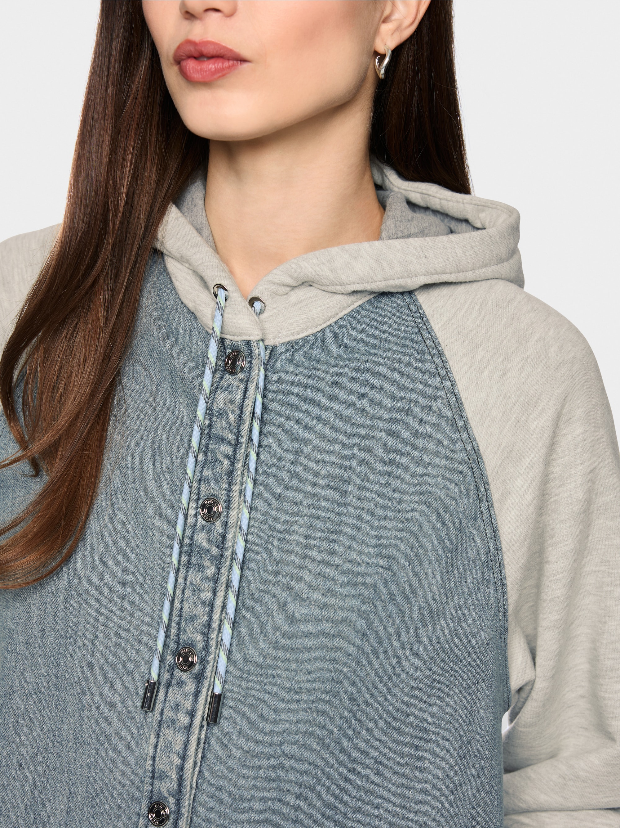 Robe sportive en mélange de matières