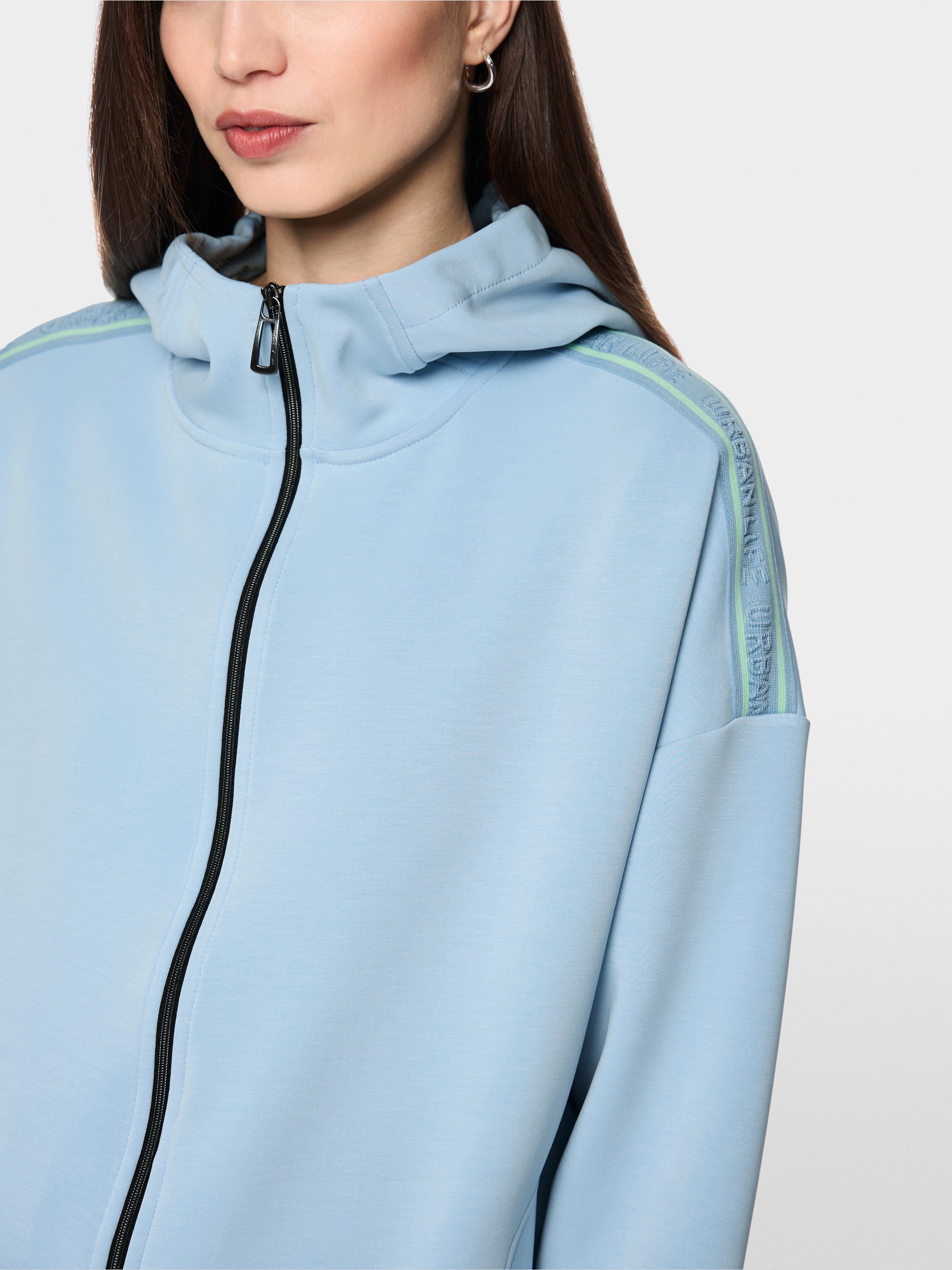 Oversized jersey jacket
