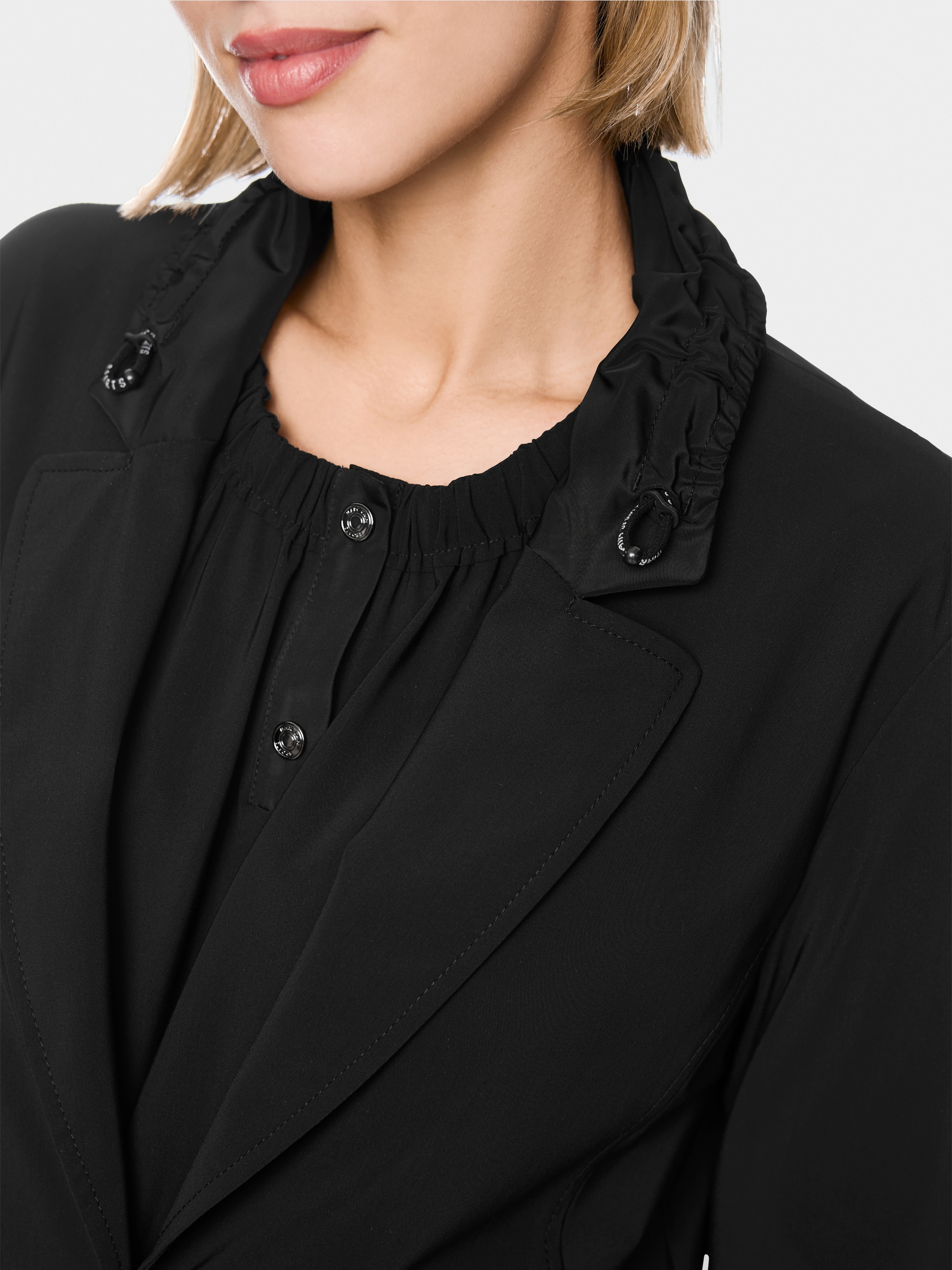 Sporty stretch blazer