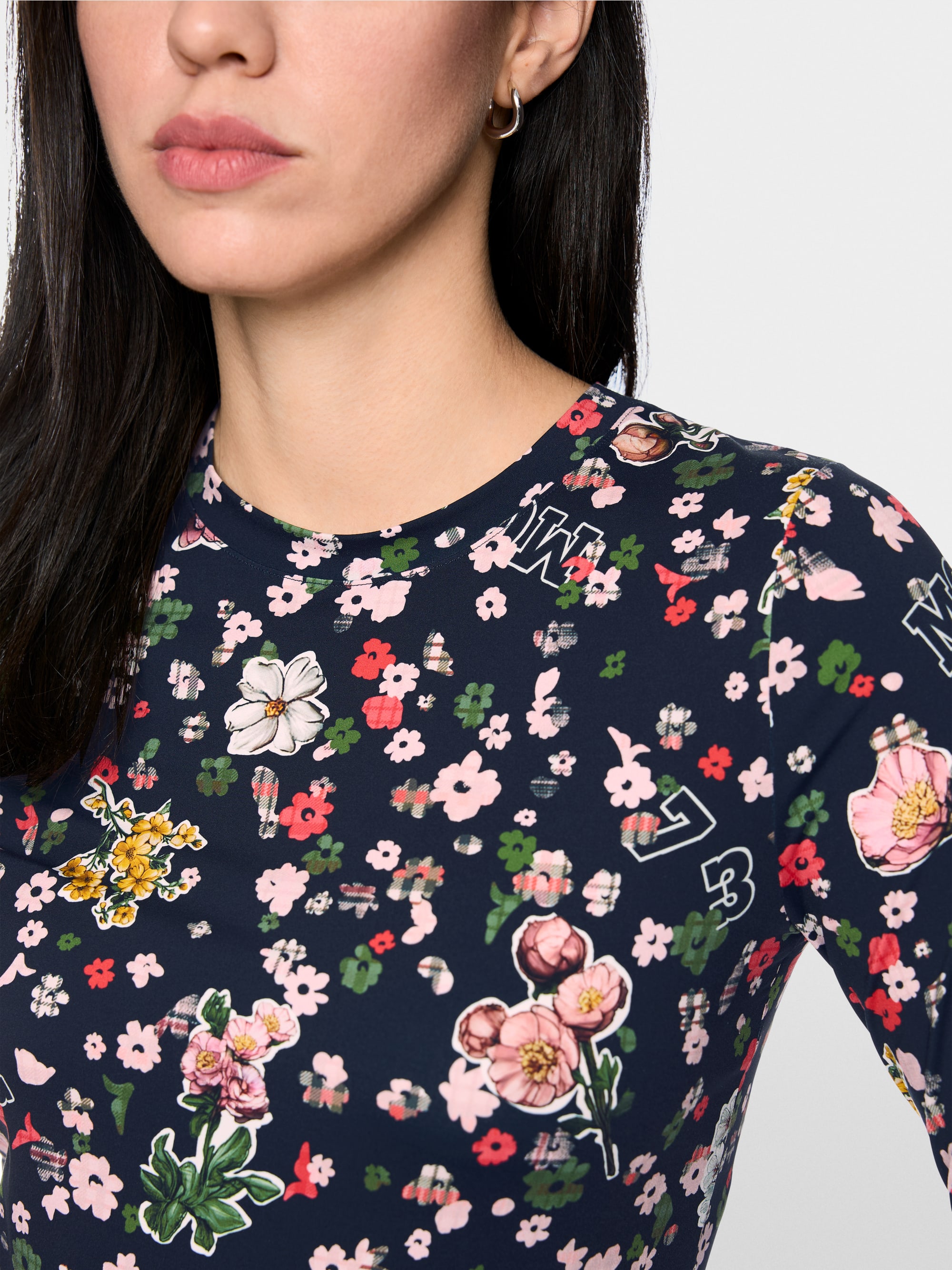 T-shirt à manches longues à imprimé floral sur toute la surface