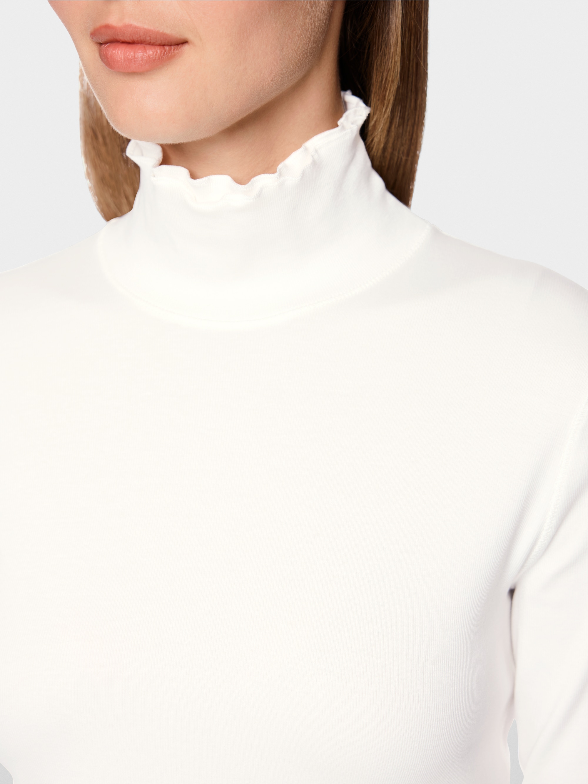 Fitted turtleneck shirt